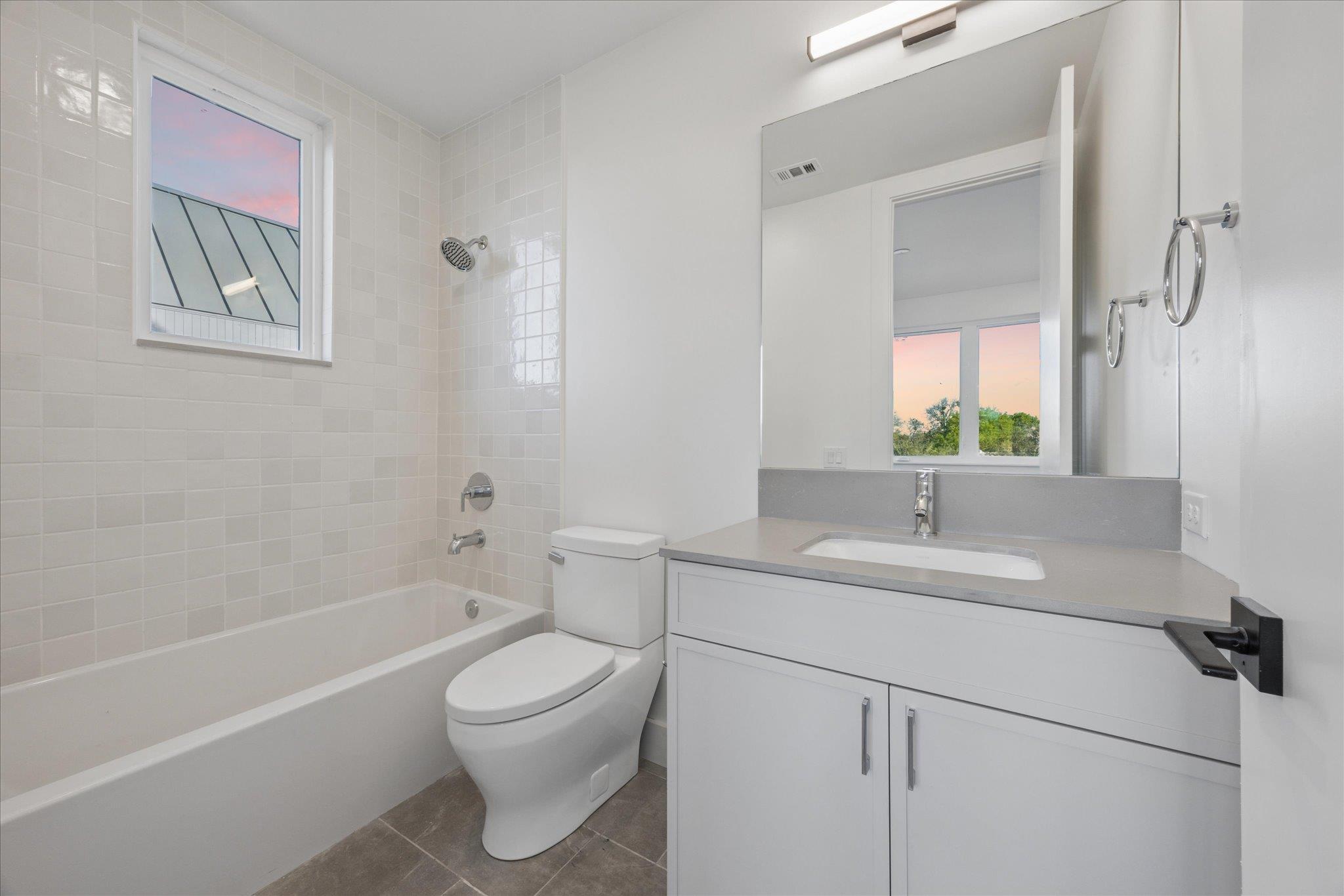 4101 Menchaca RD # 104