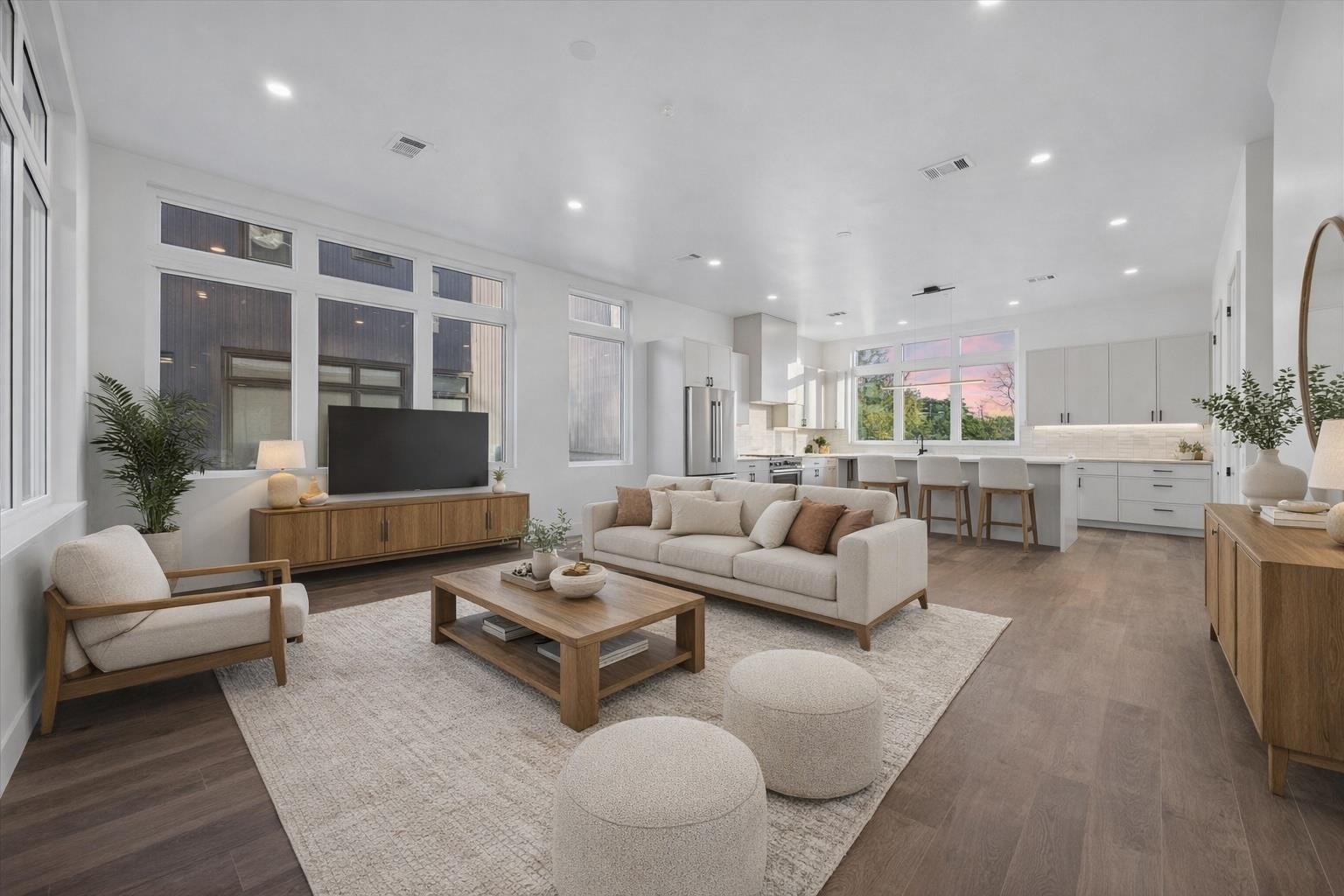 4101 Menchaca RD # 104