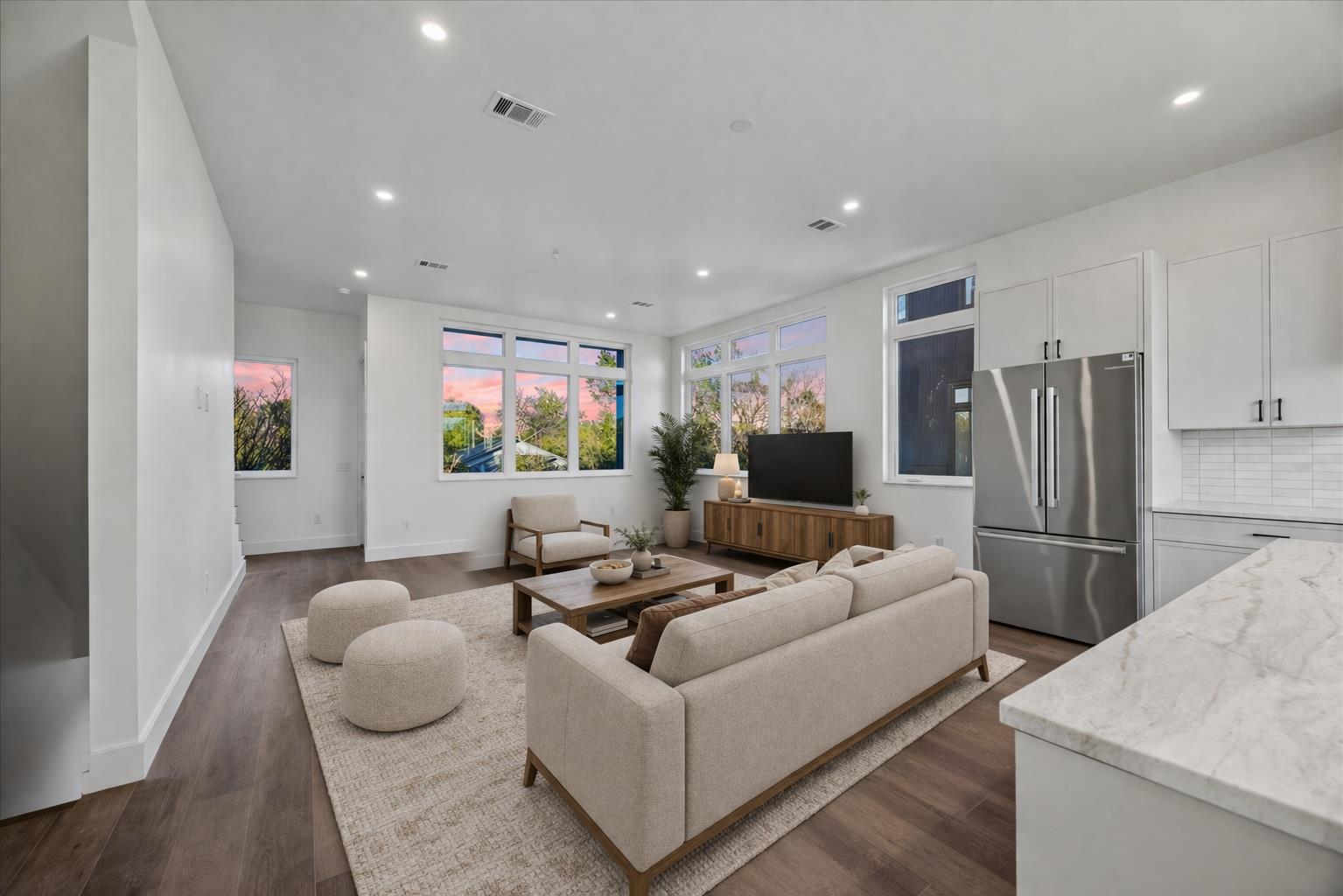 4101 Menchaca RD # 104