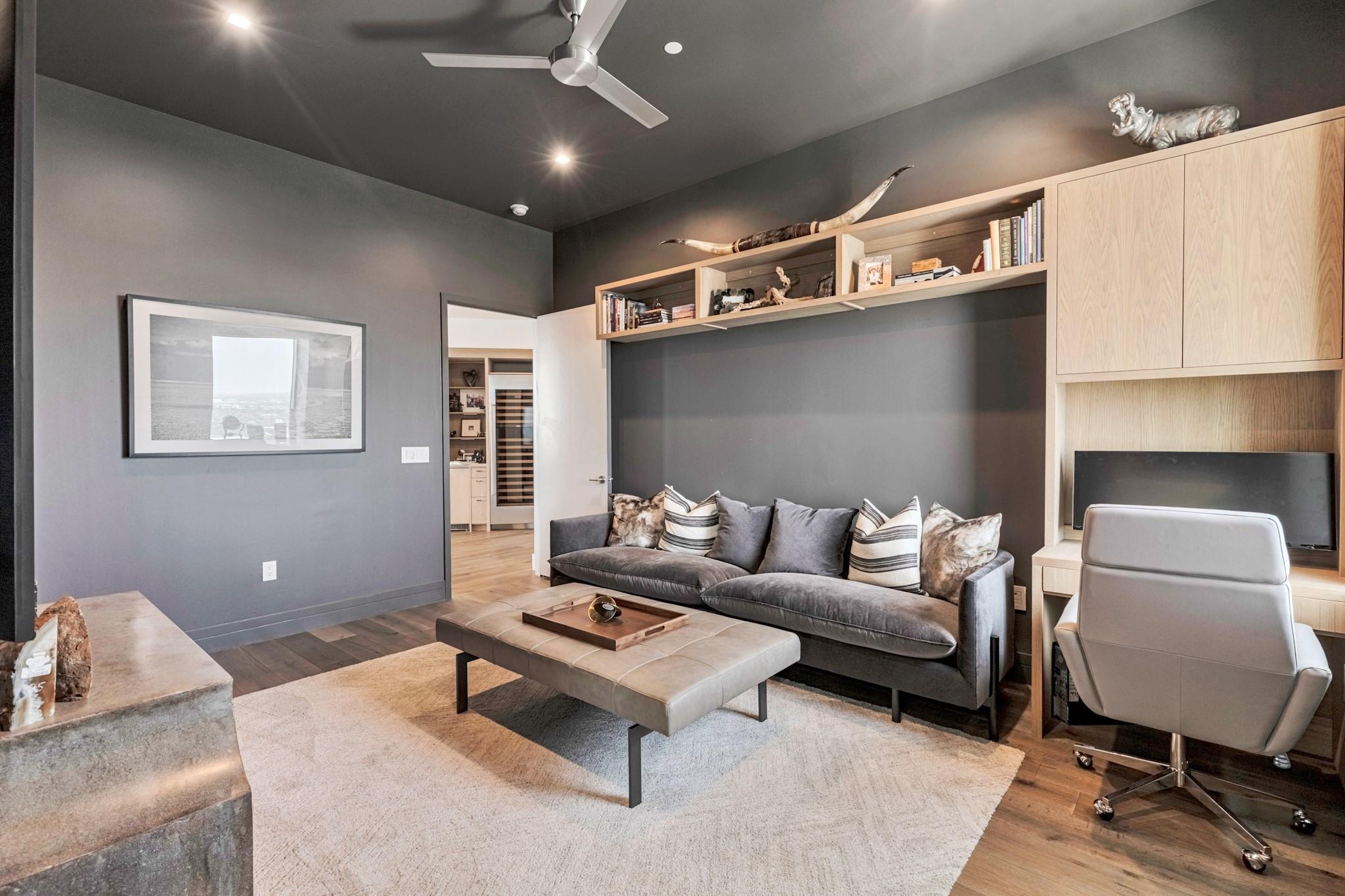 501 West Ave # 3703