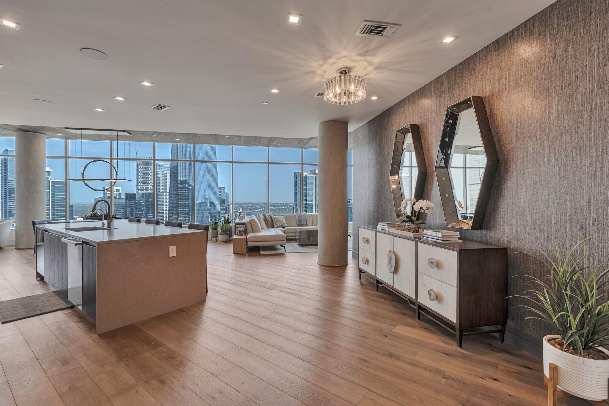 501 West Ave # 3703