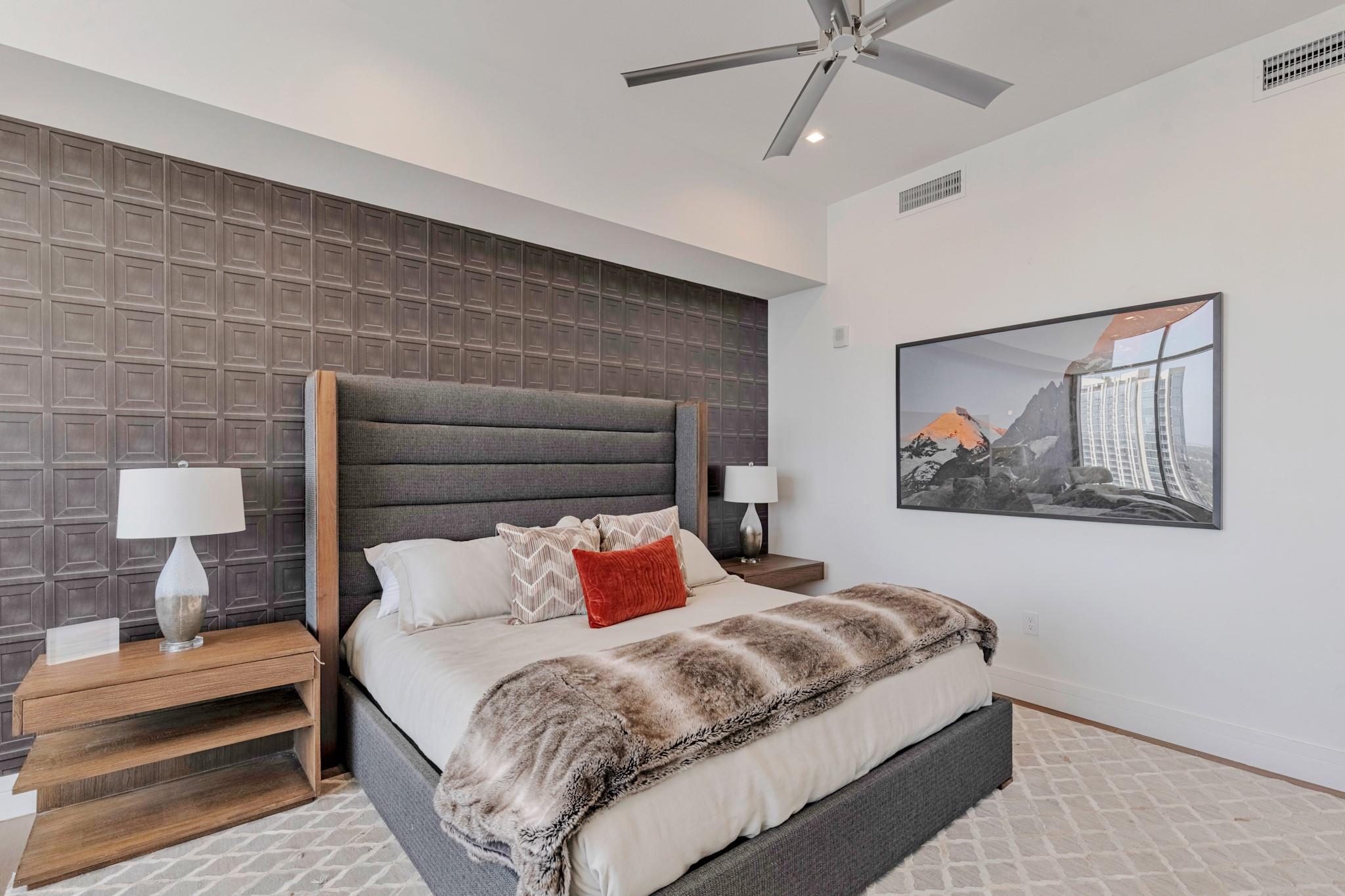 501 West Ave # 3703