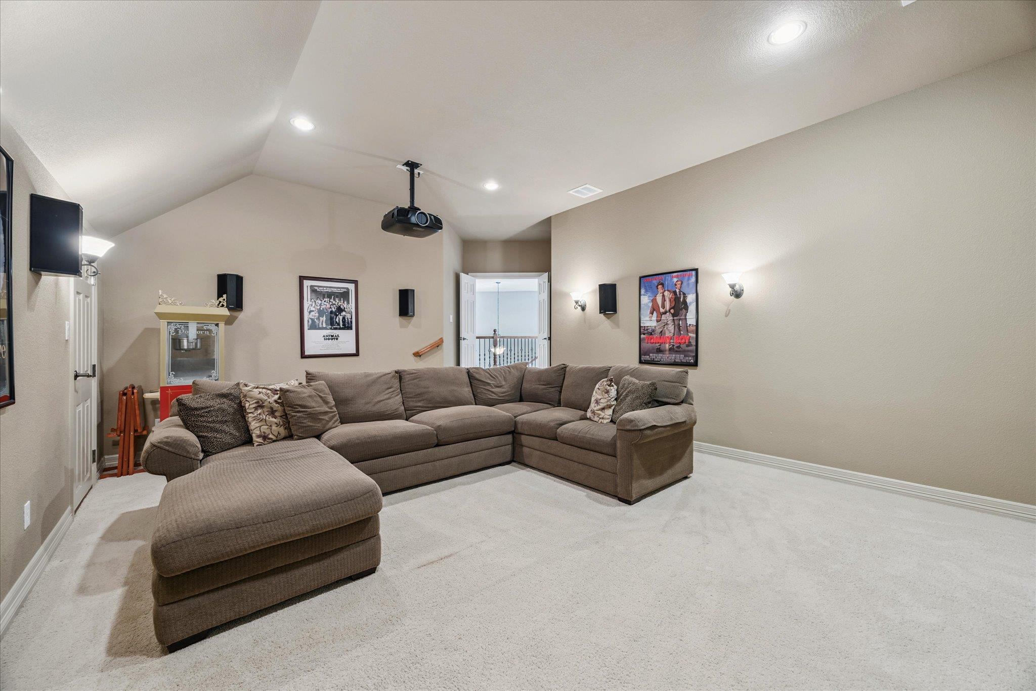 1804 Val Verde DR