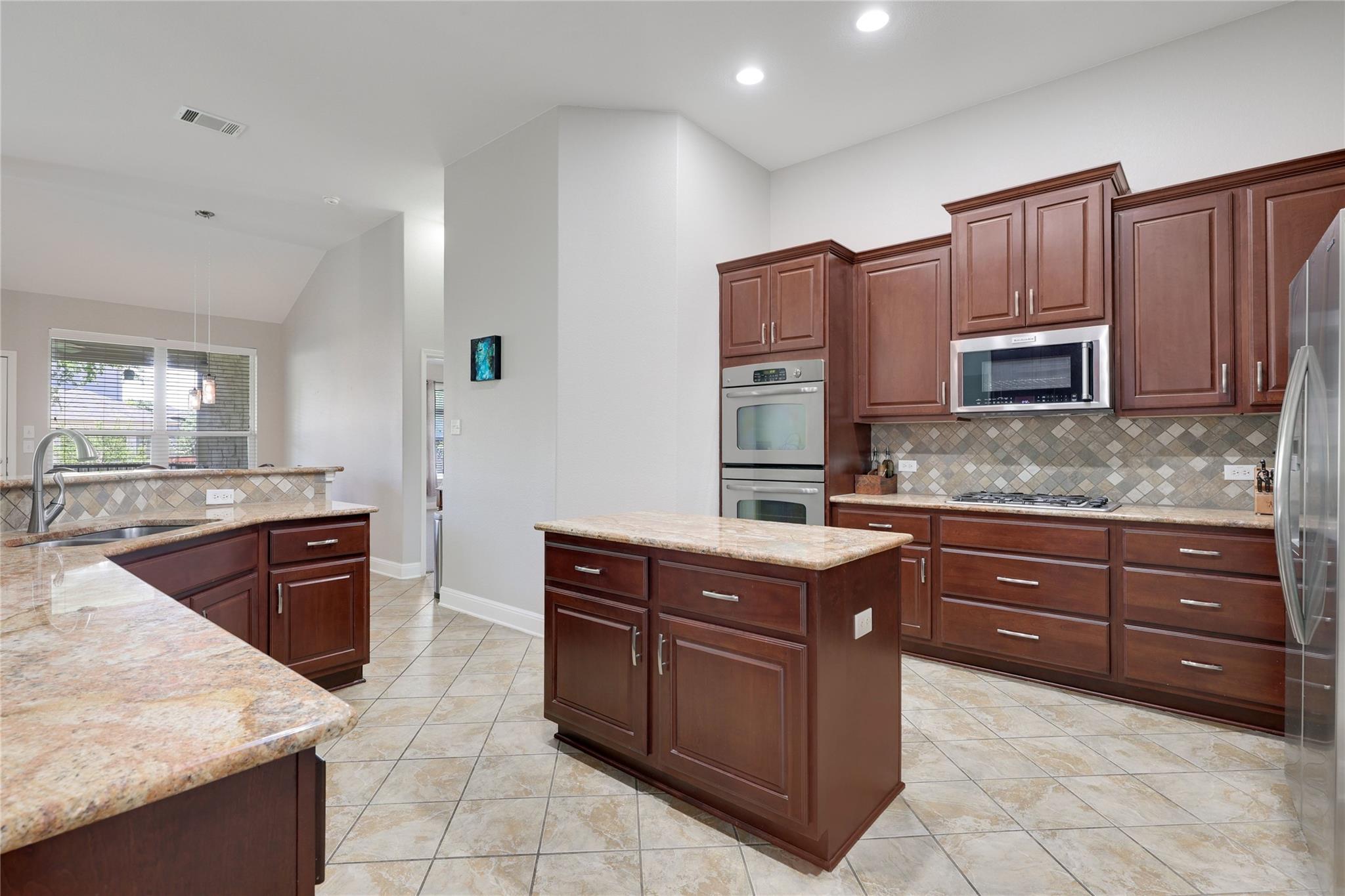 433 Ridgetop BND