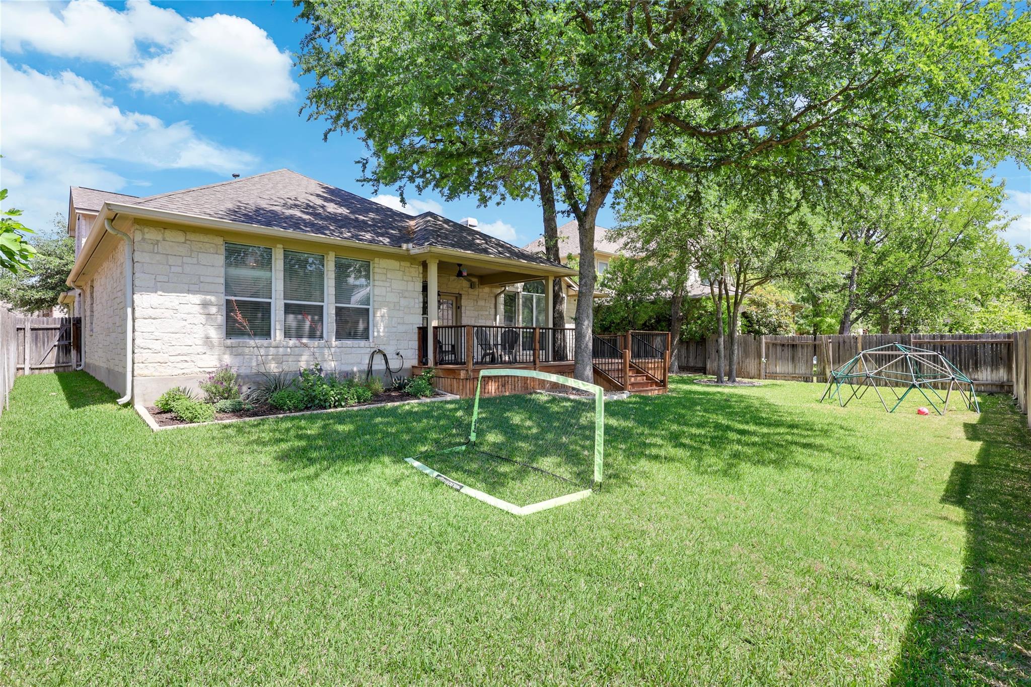 433 Ridgetop BND
