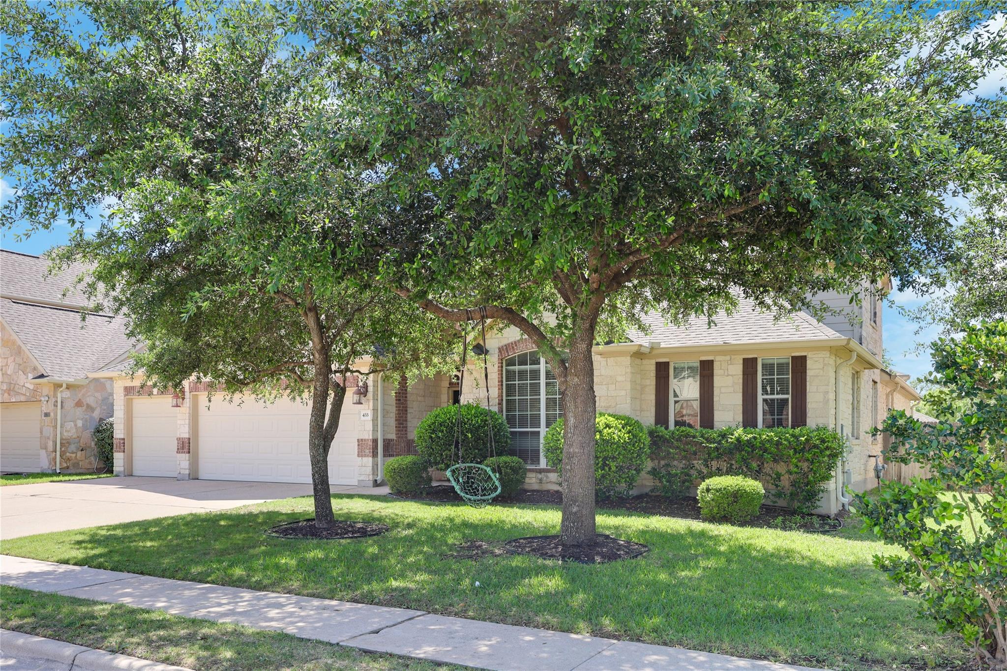 433 Ridgetop BND