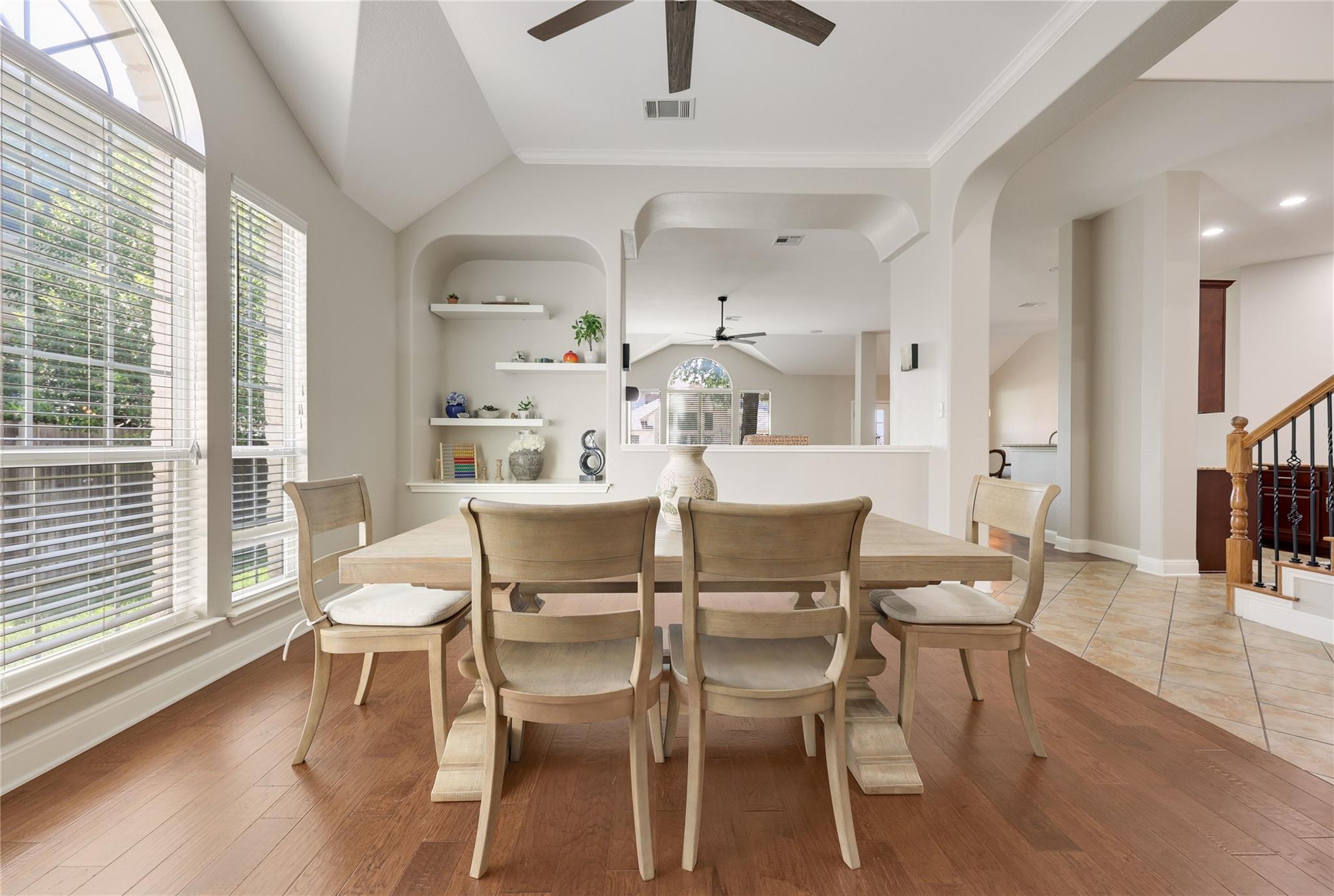 433 Ridgetop BND