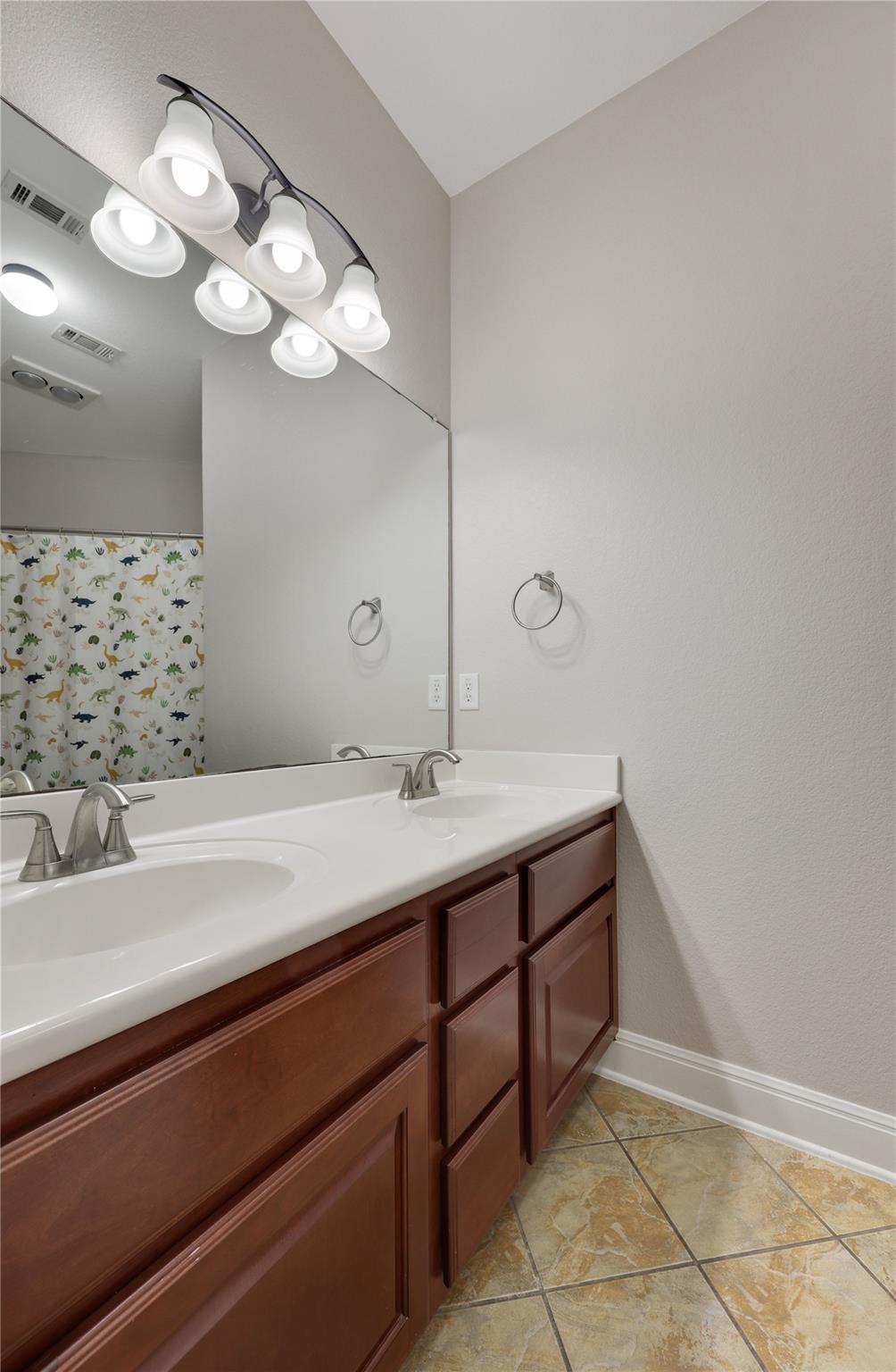 433 Ridgetop BND