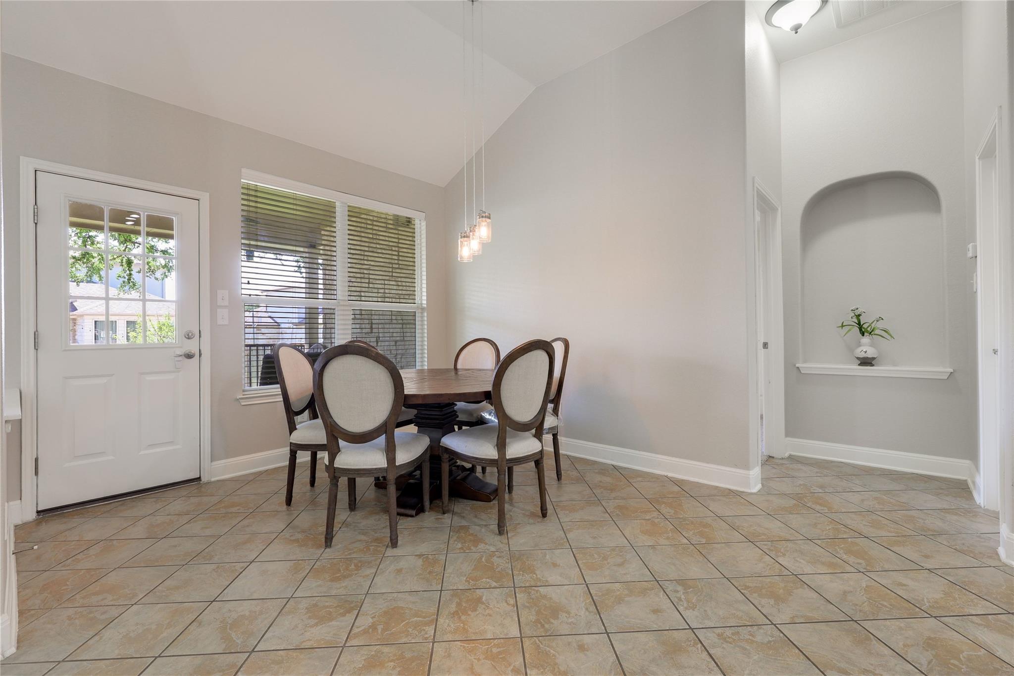 433 Ridgetop BND