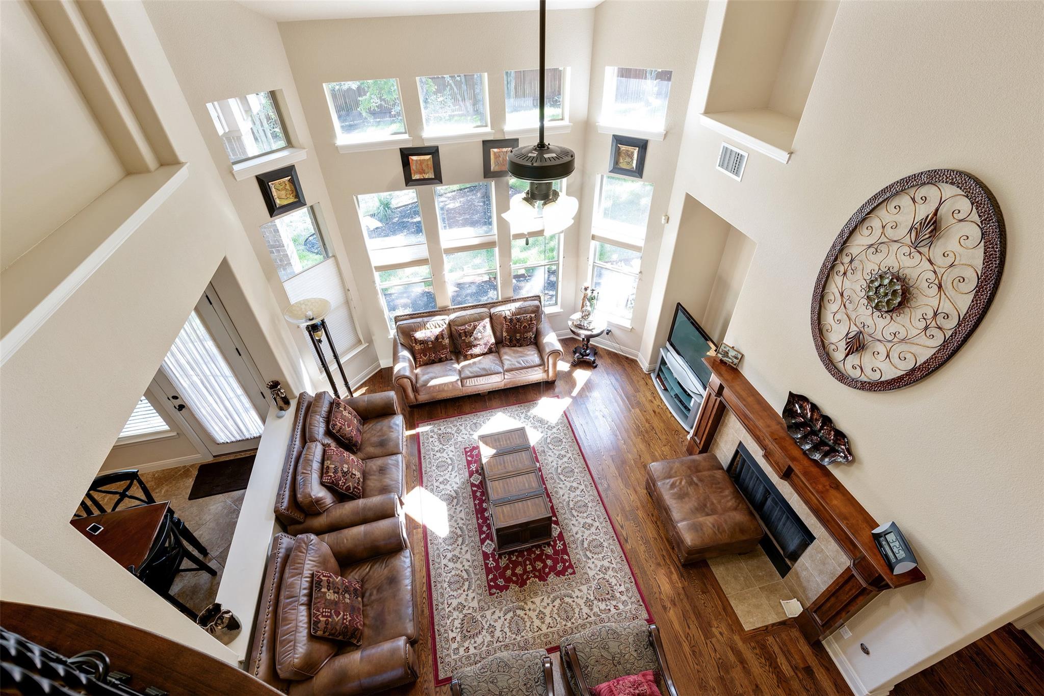 3808 Avery Woods LN