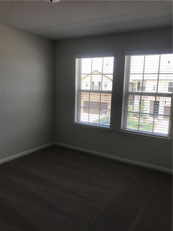 115 Iron Rail RD