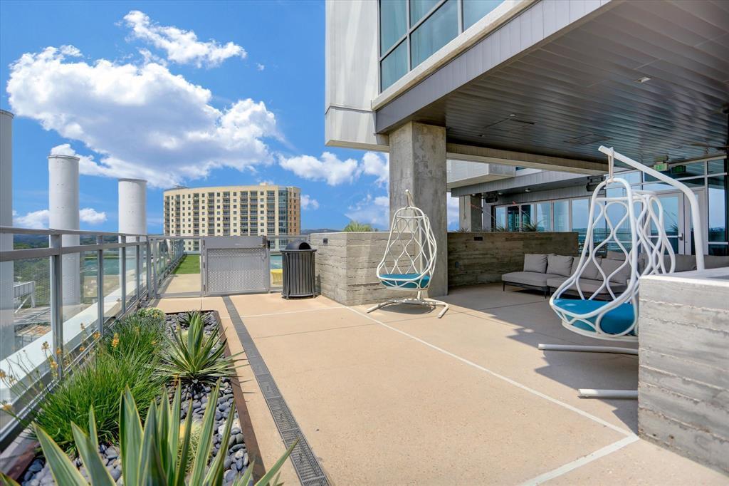 222 West Ave # 1007