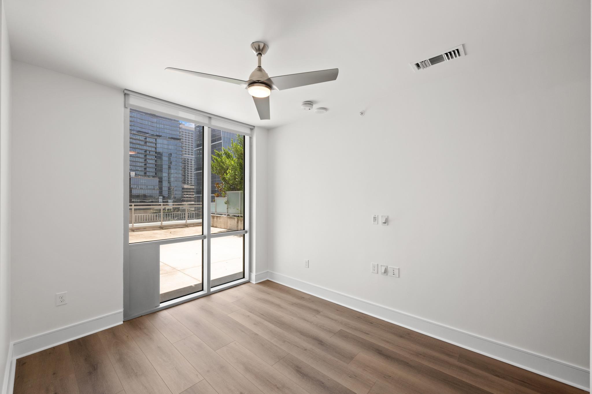 222 West Ave # 1007