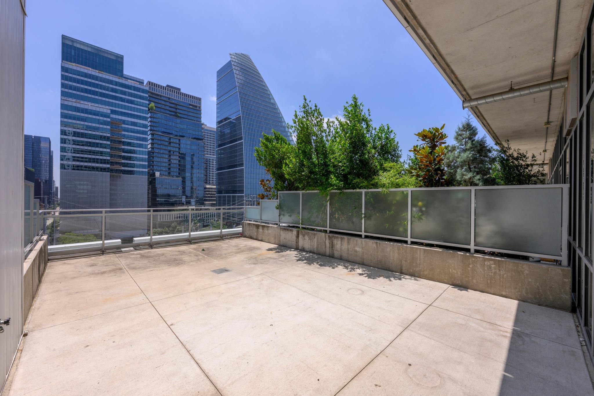 222 West Ave # 1007