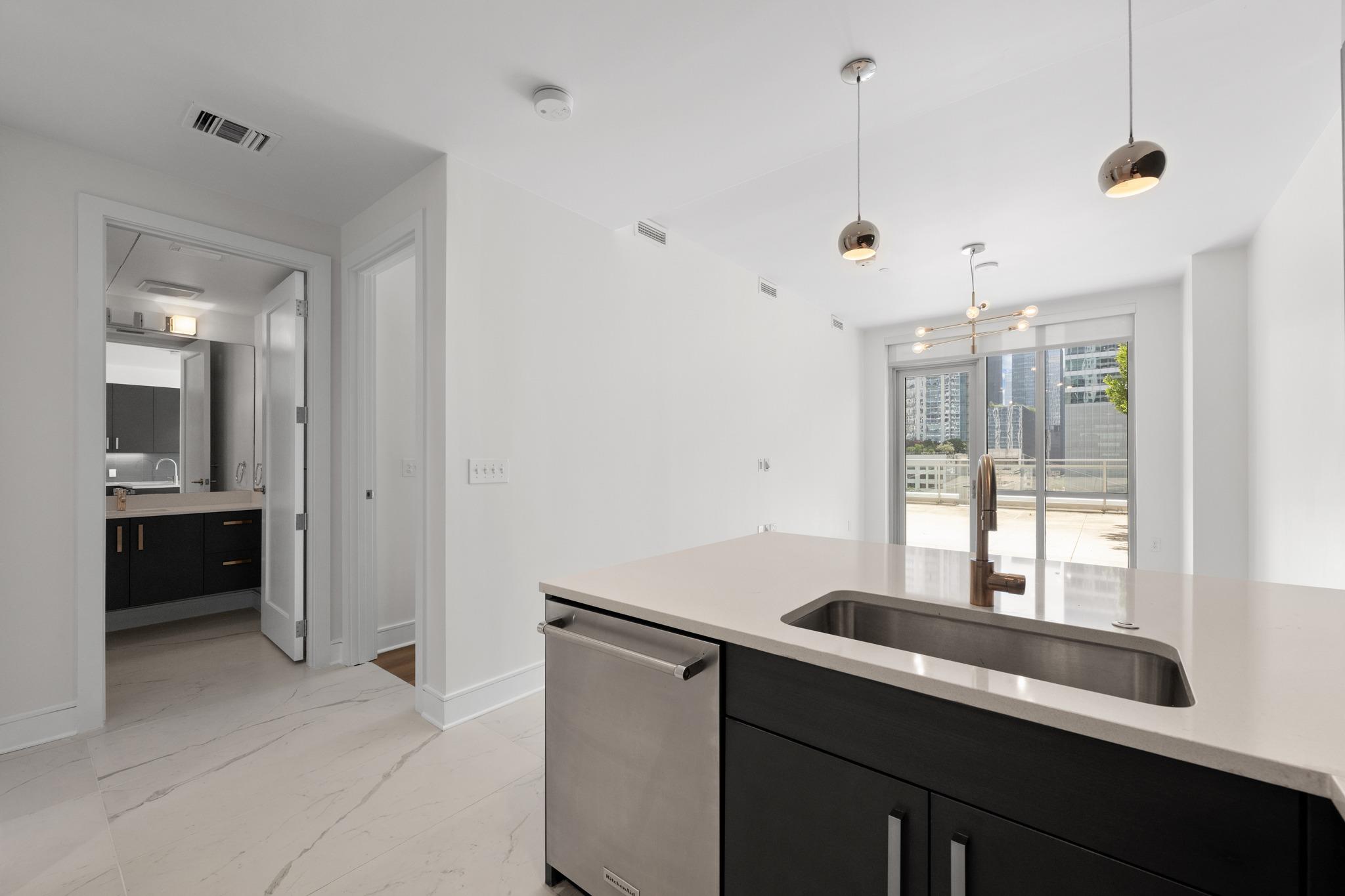 222 West Ave # 1007
