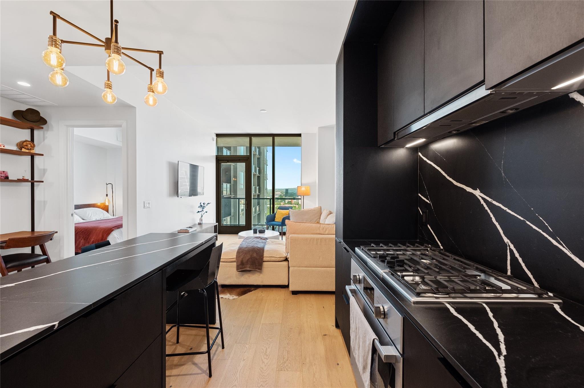 44 East Ave # 1404