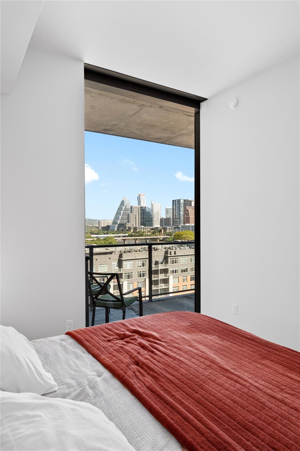 44 East Ave # 1404