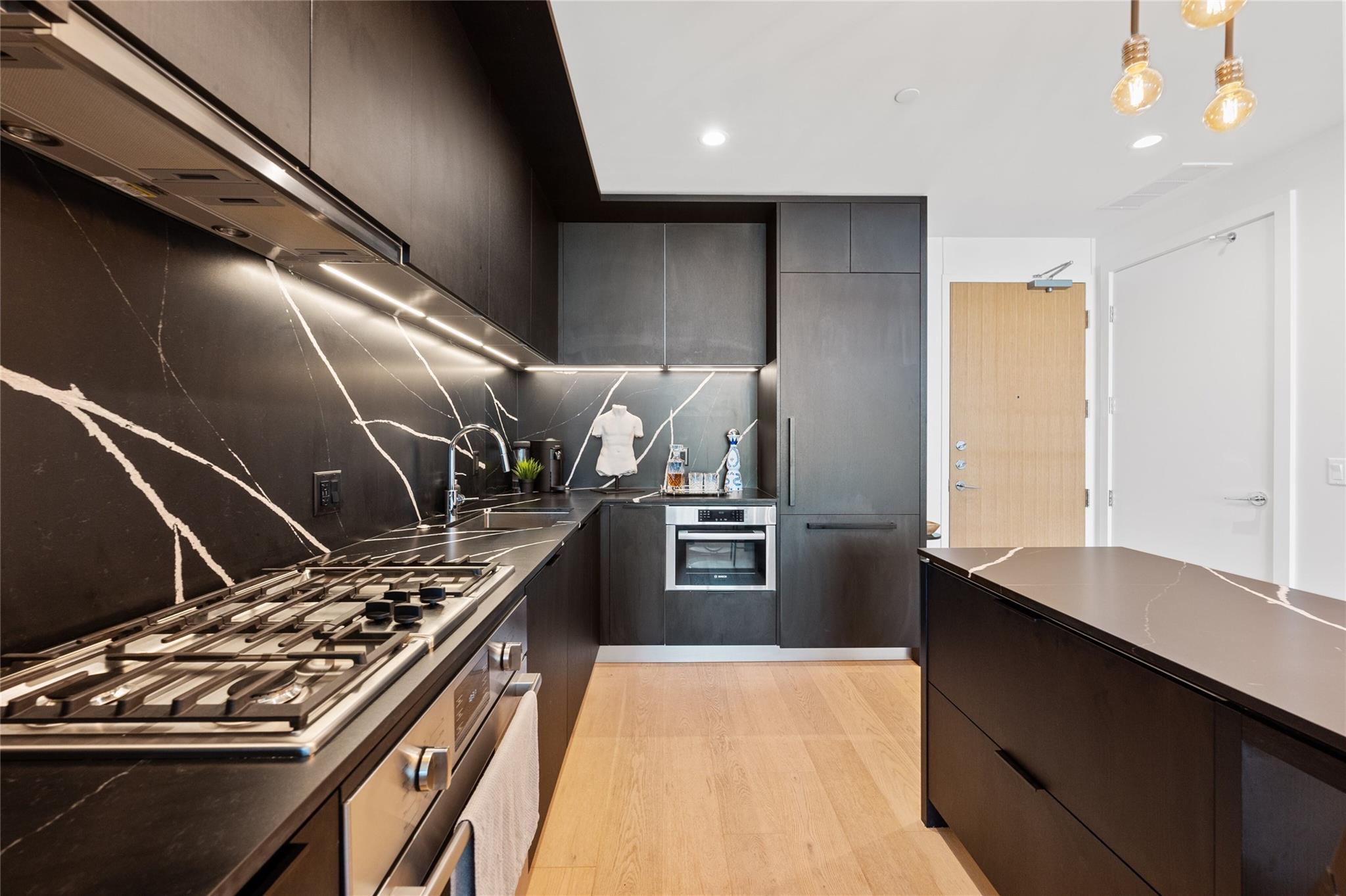 44 East Ave # 1404