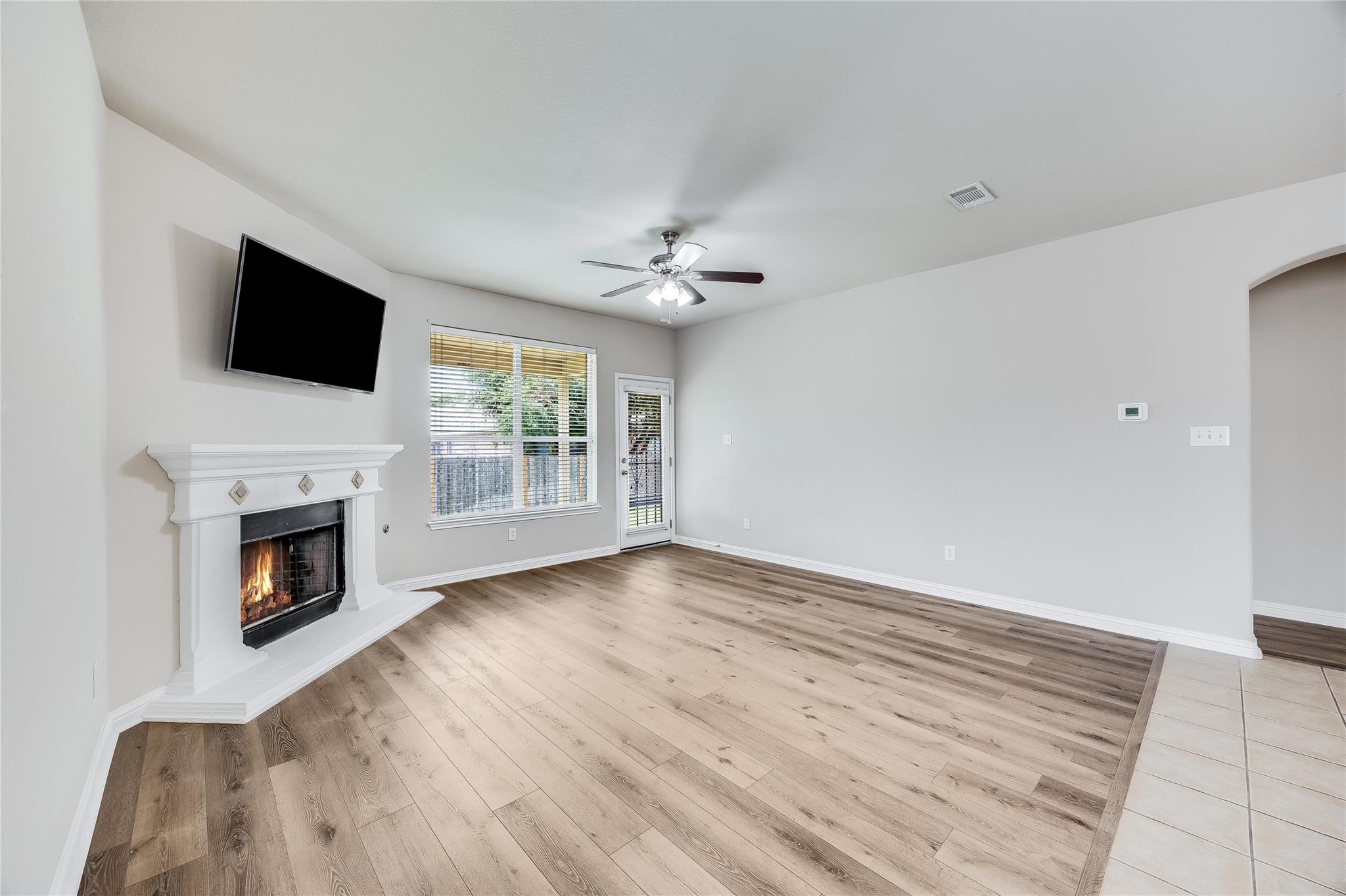 203 Arrowhead TRL