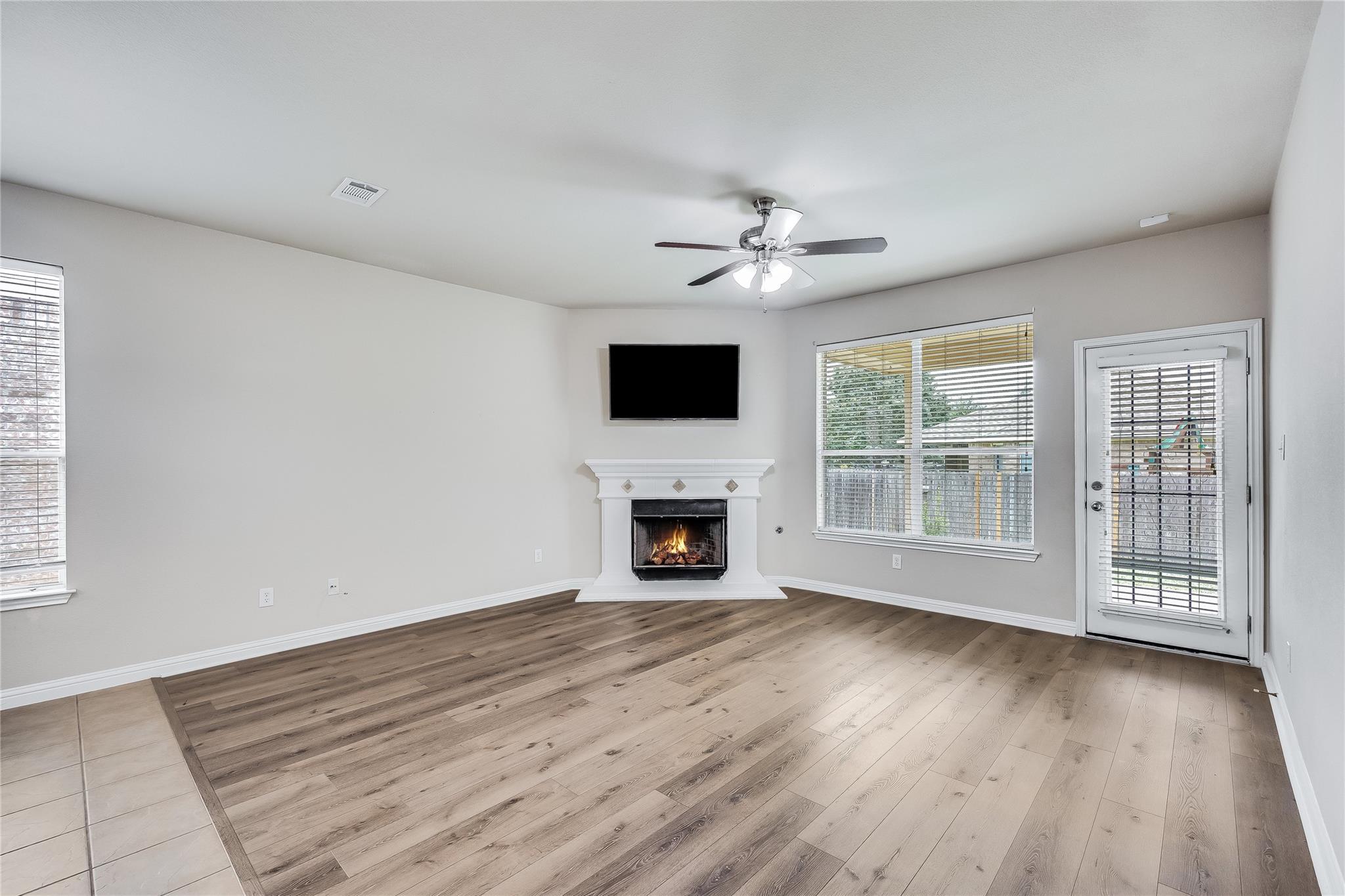 203 Arrowhead TRL