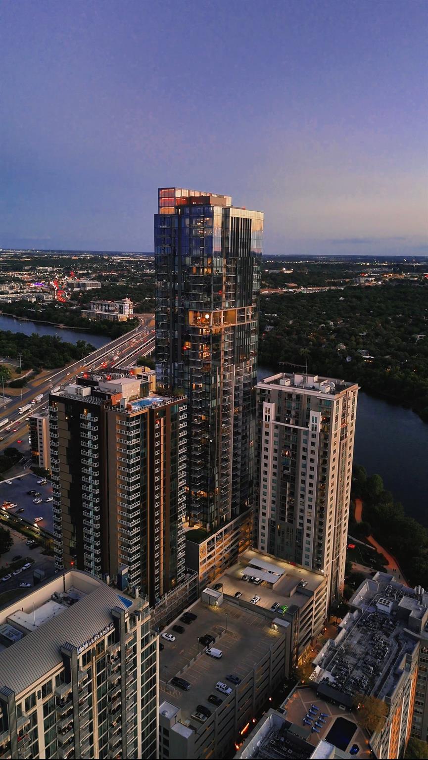 44 East Ave # 2304