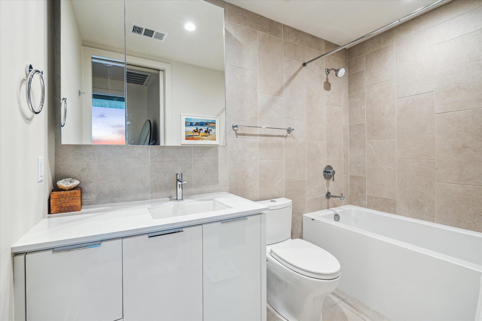 44 East Ave # 2304