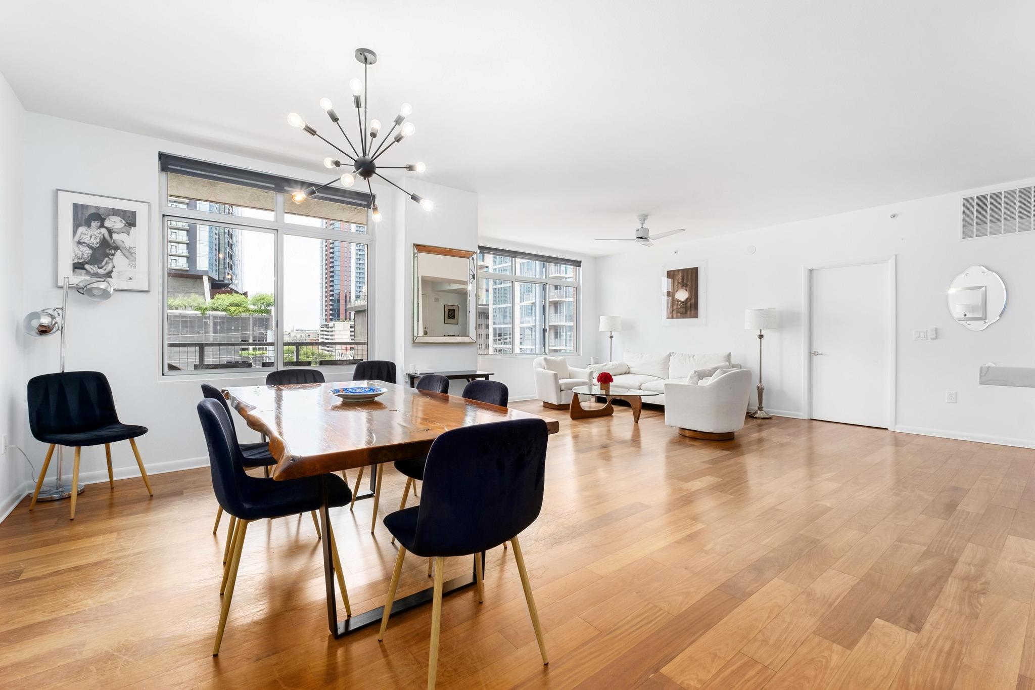 54 Rainey ST # 1018