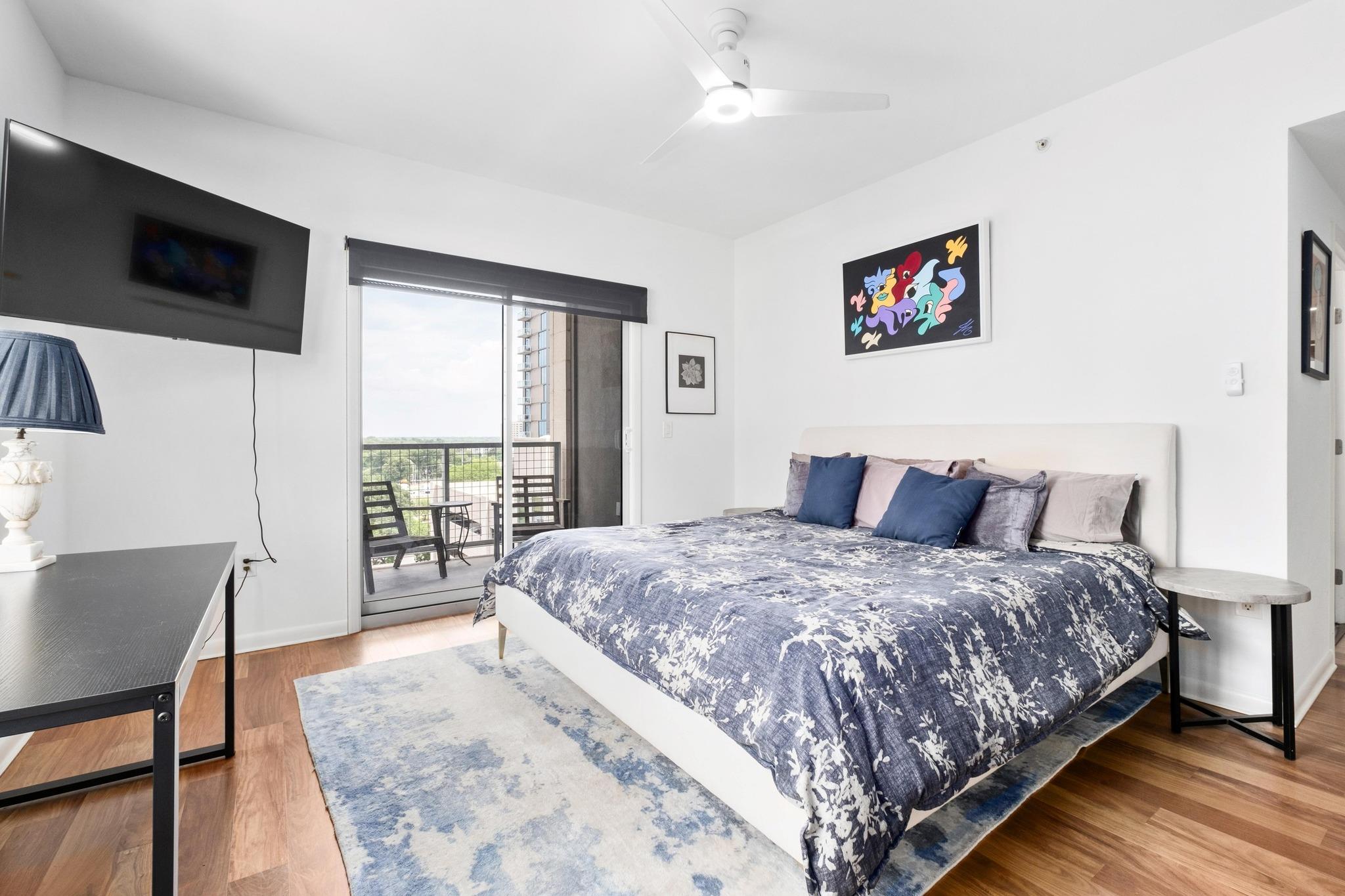 54 Rainey ST # 1018