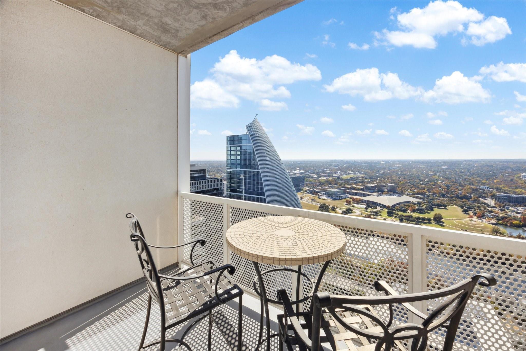 301 West Ave # 4005