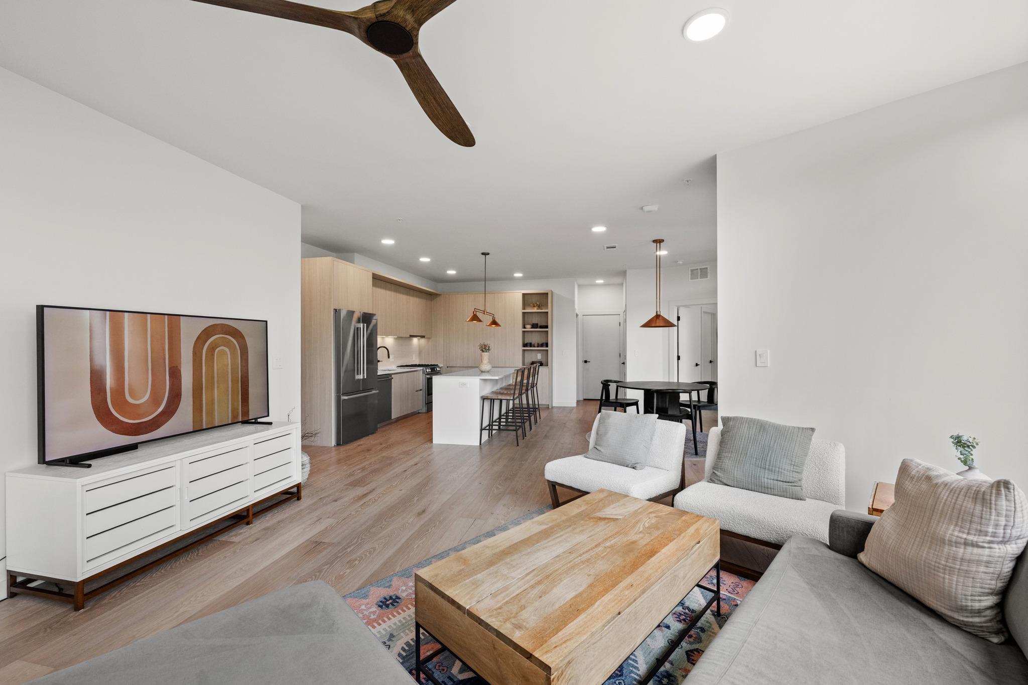 2209 S 1st ST # 328