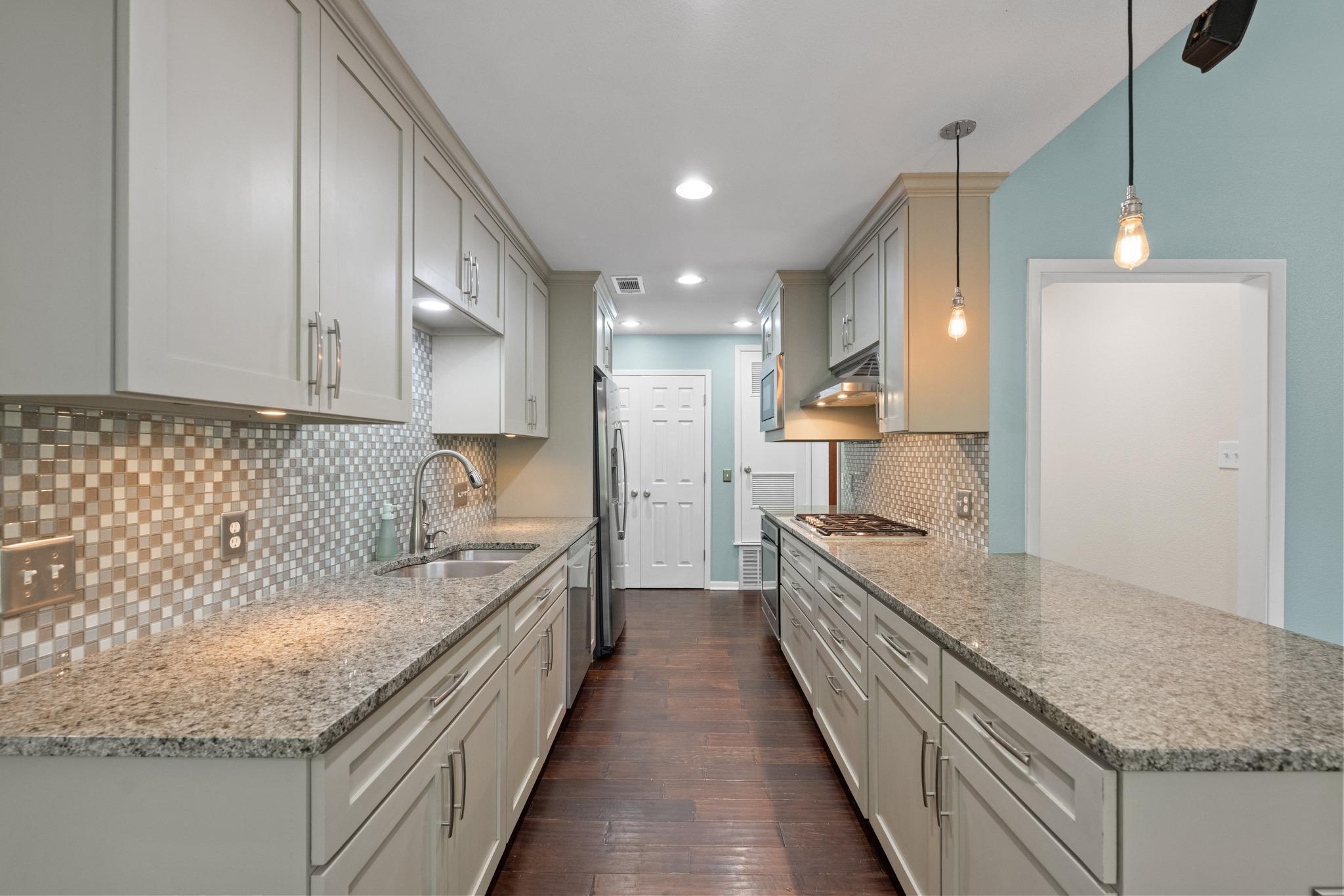 3111 Stanwood DR