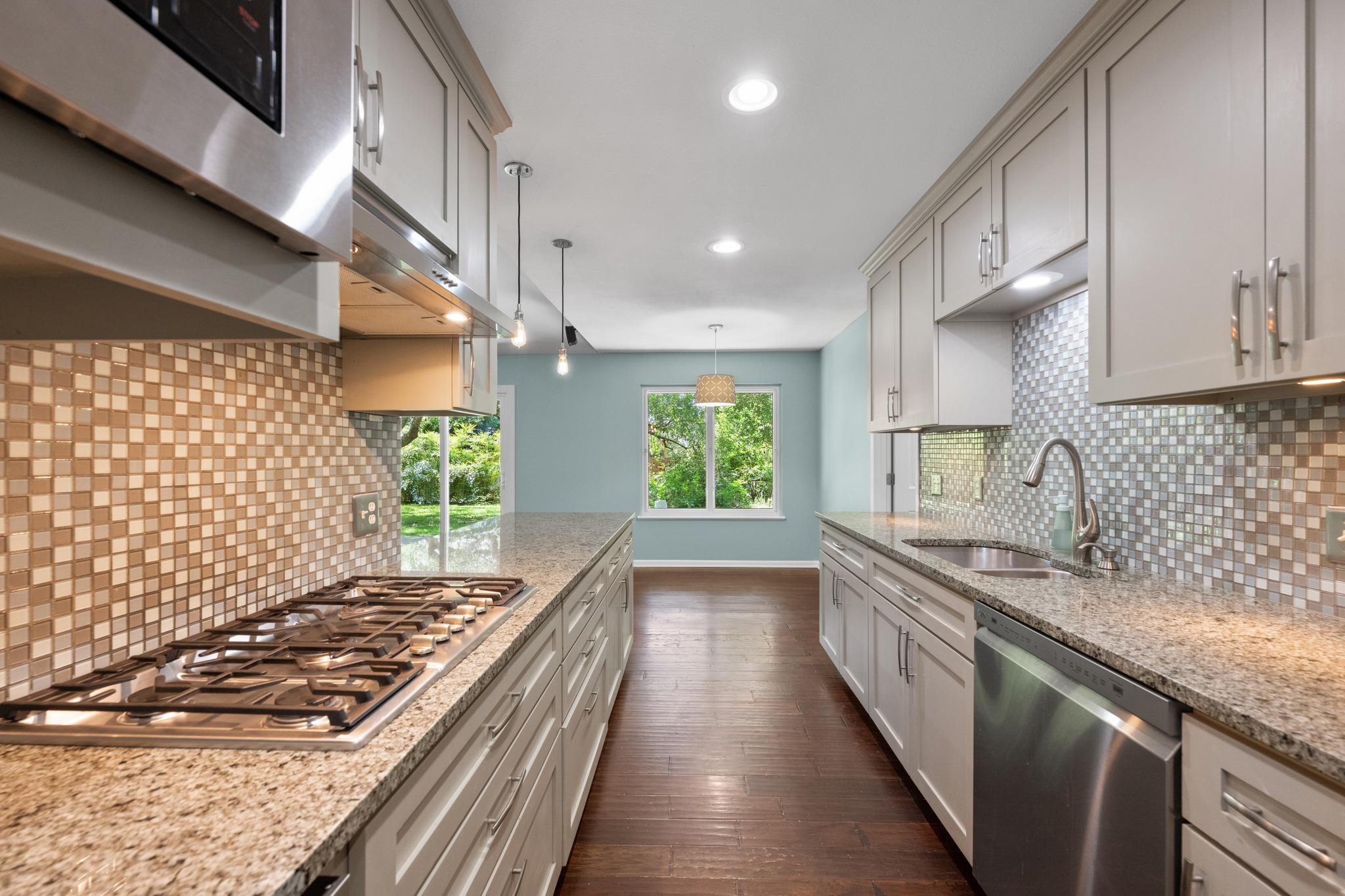 3111 Stanwood DR