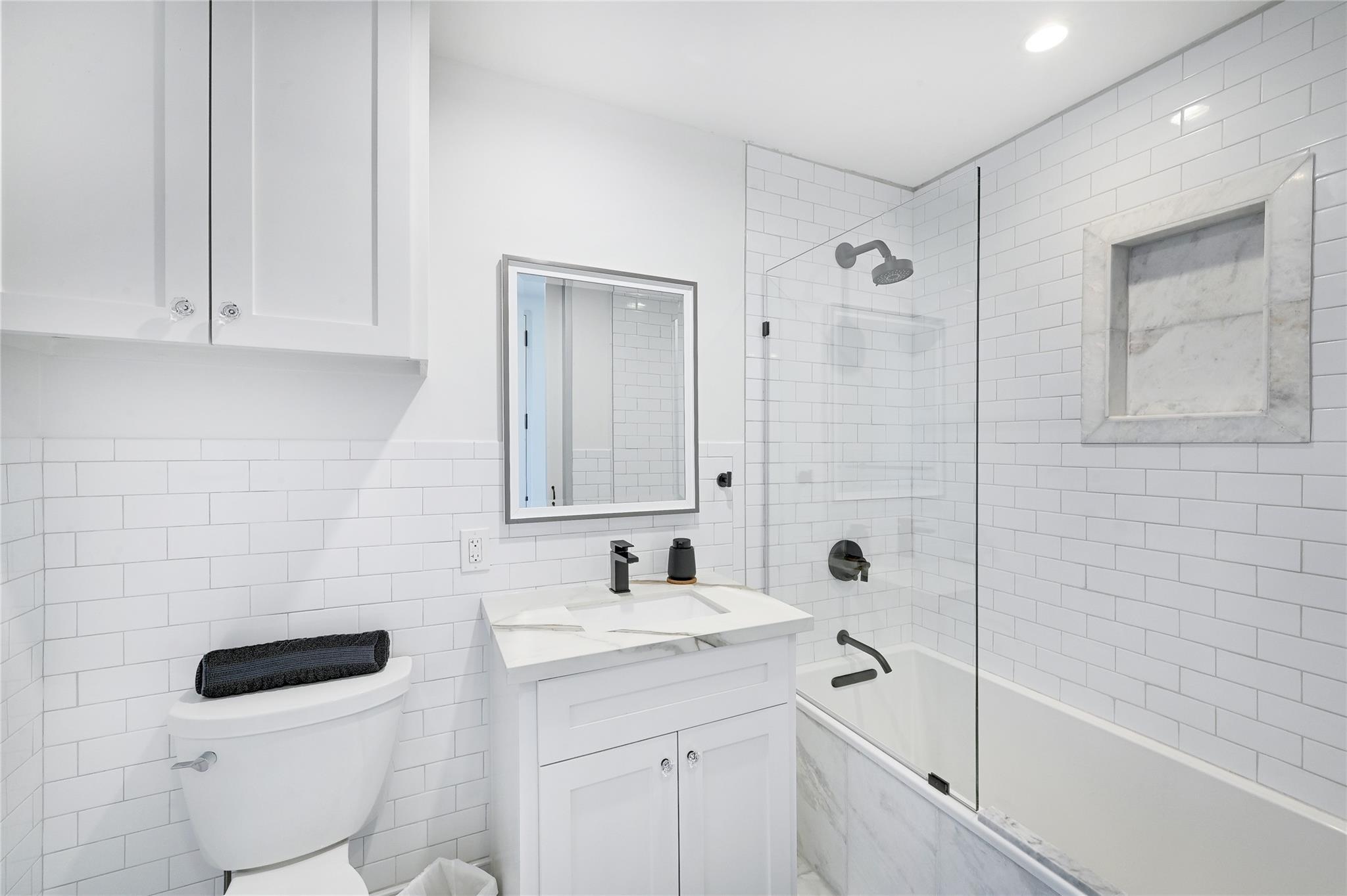 301 West Ave # 2201