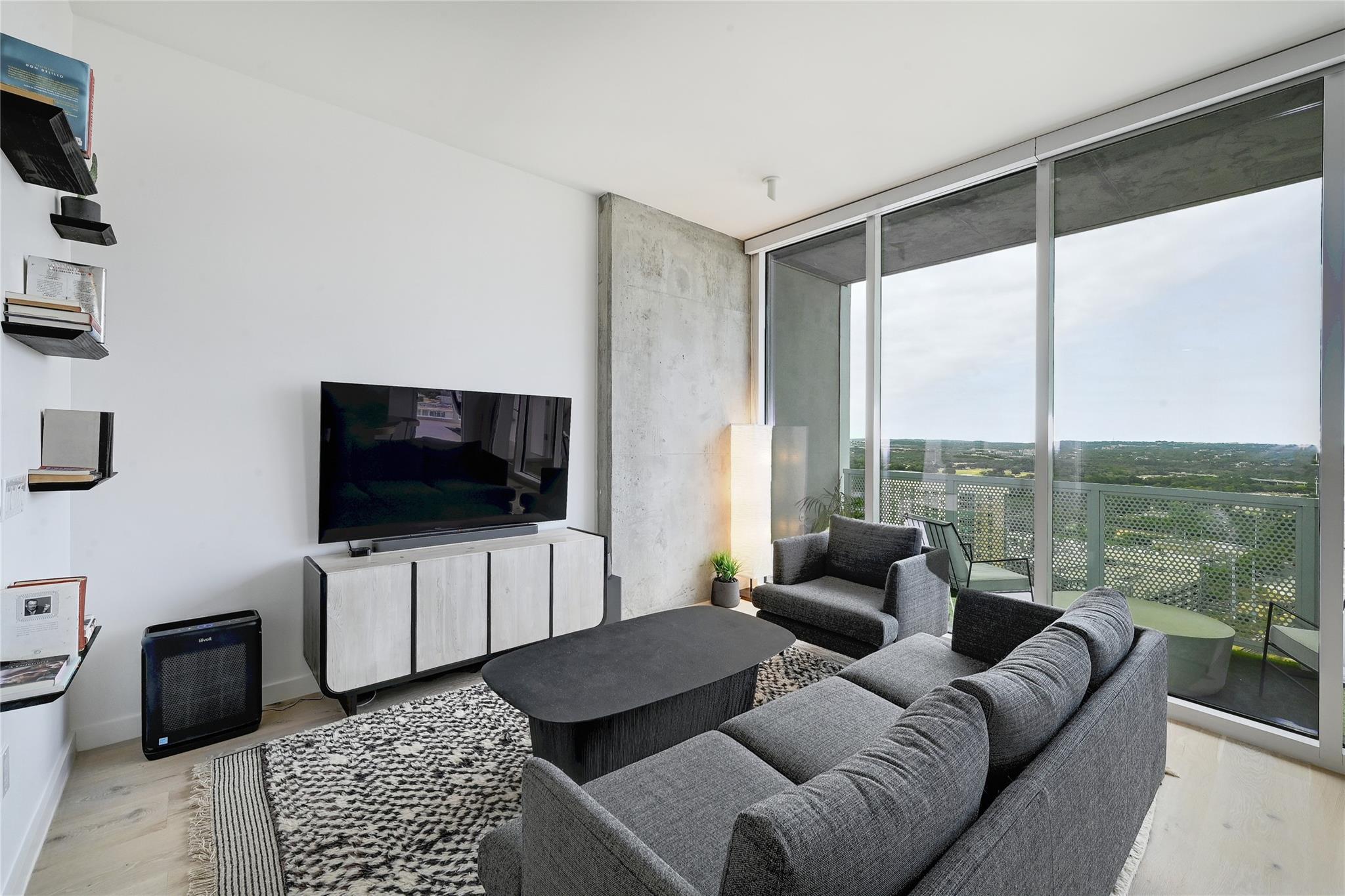 301 West Ave # 2201