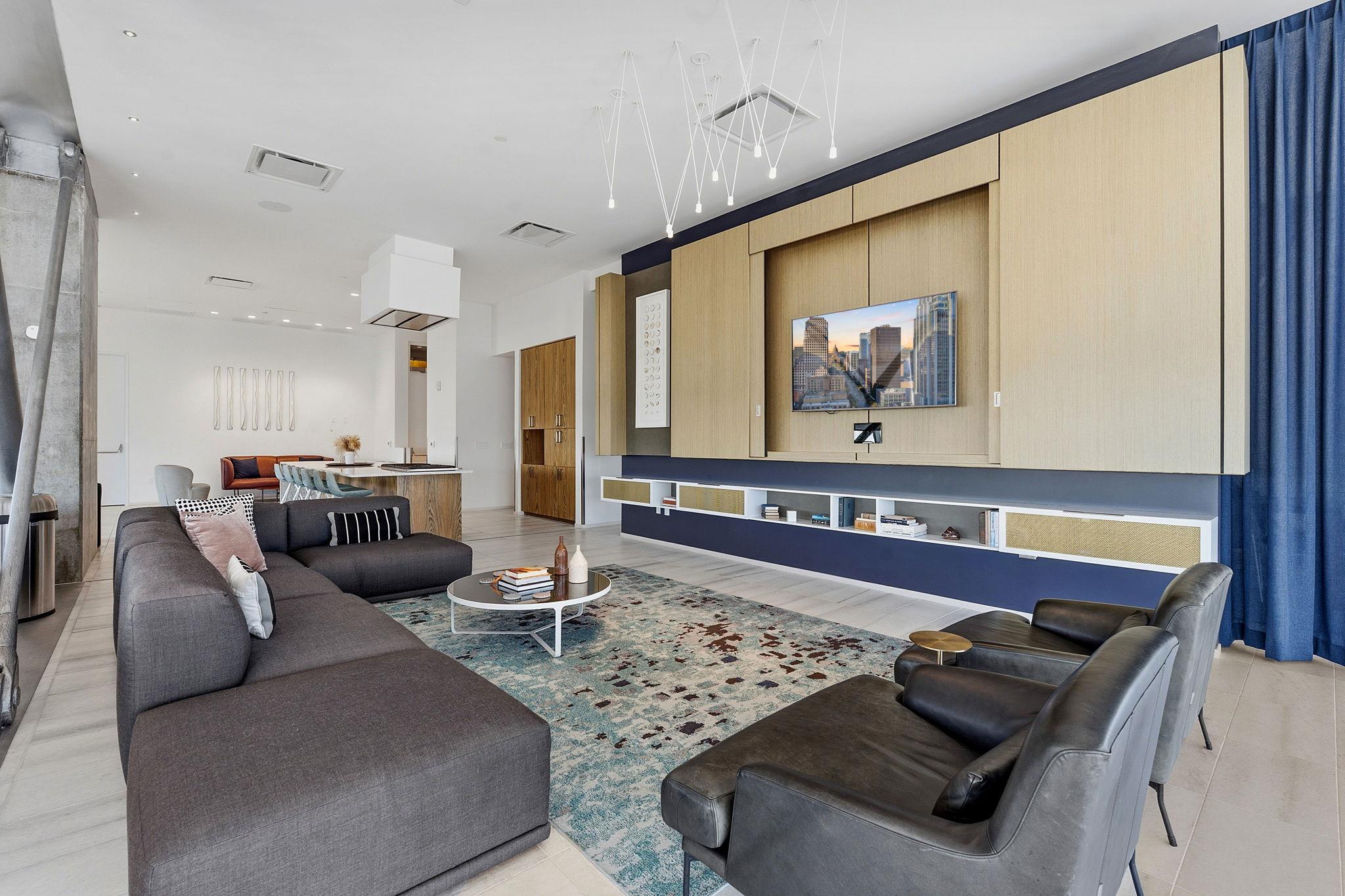 301 West Ave # 2201