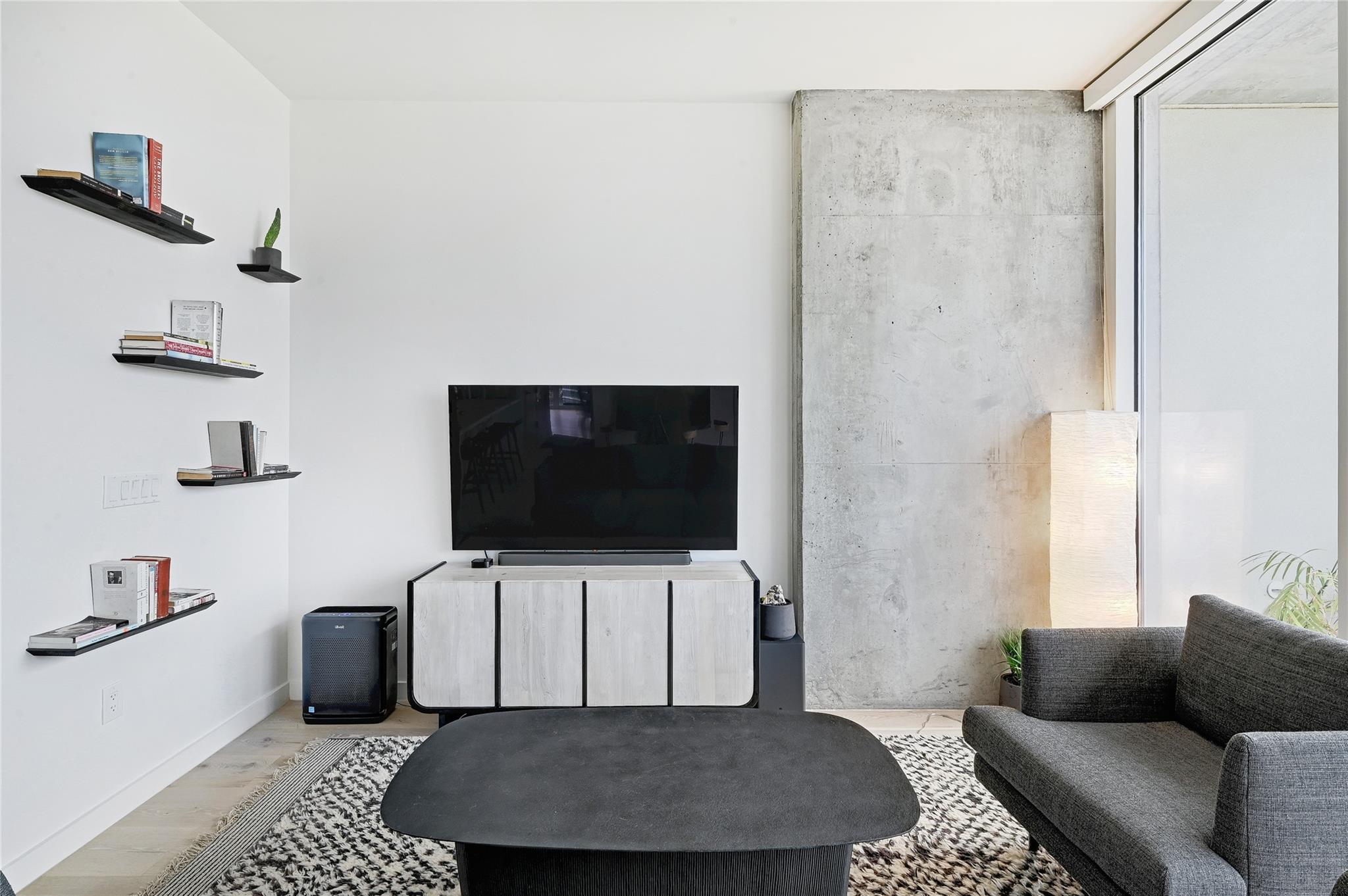 301 West Ave # 2201