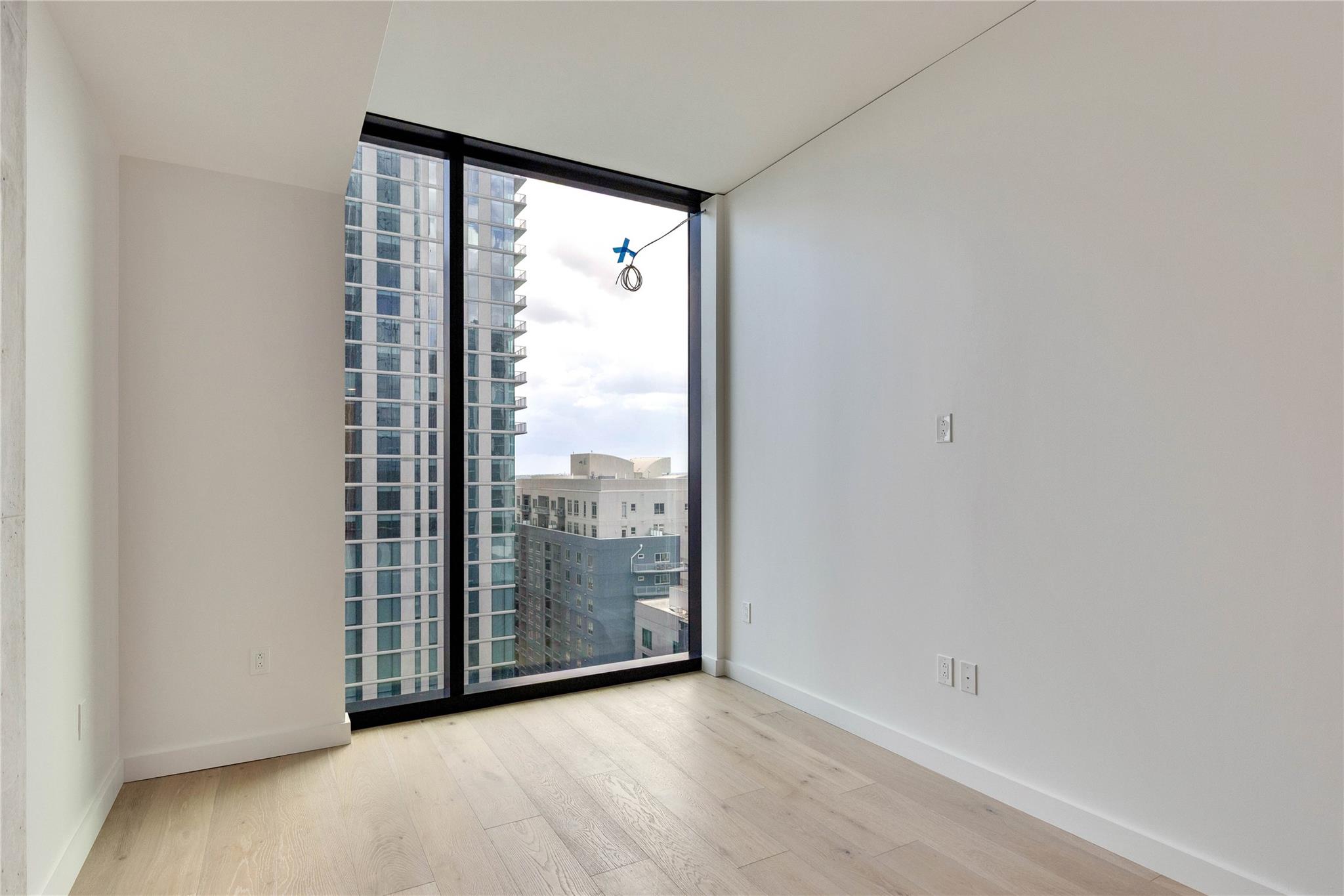 610 Davis ST # 2103