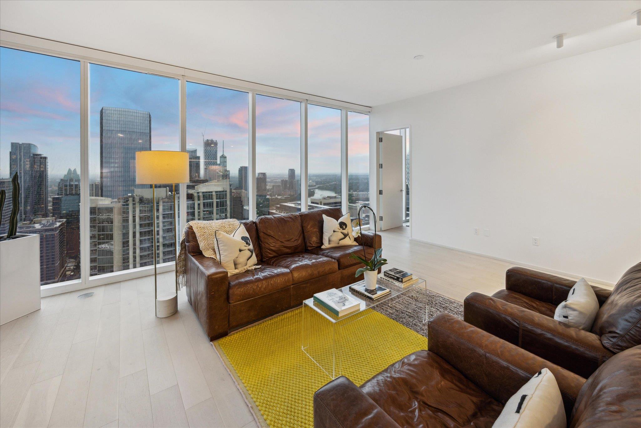 301 West Ave # 4703