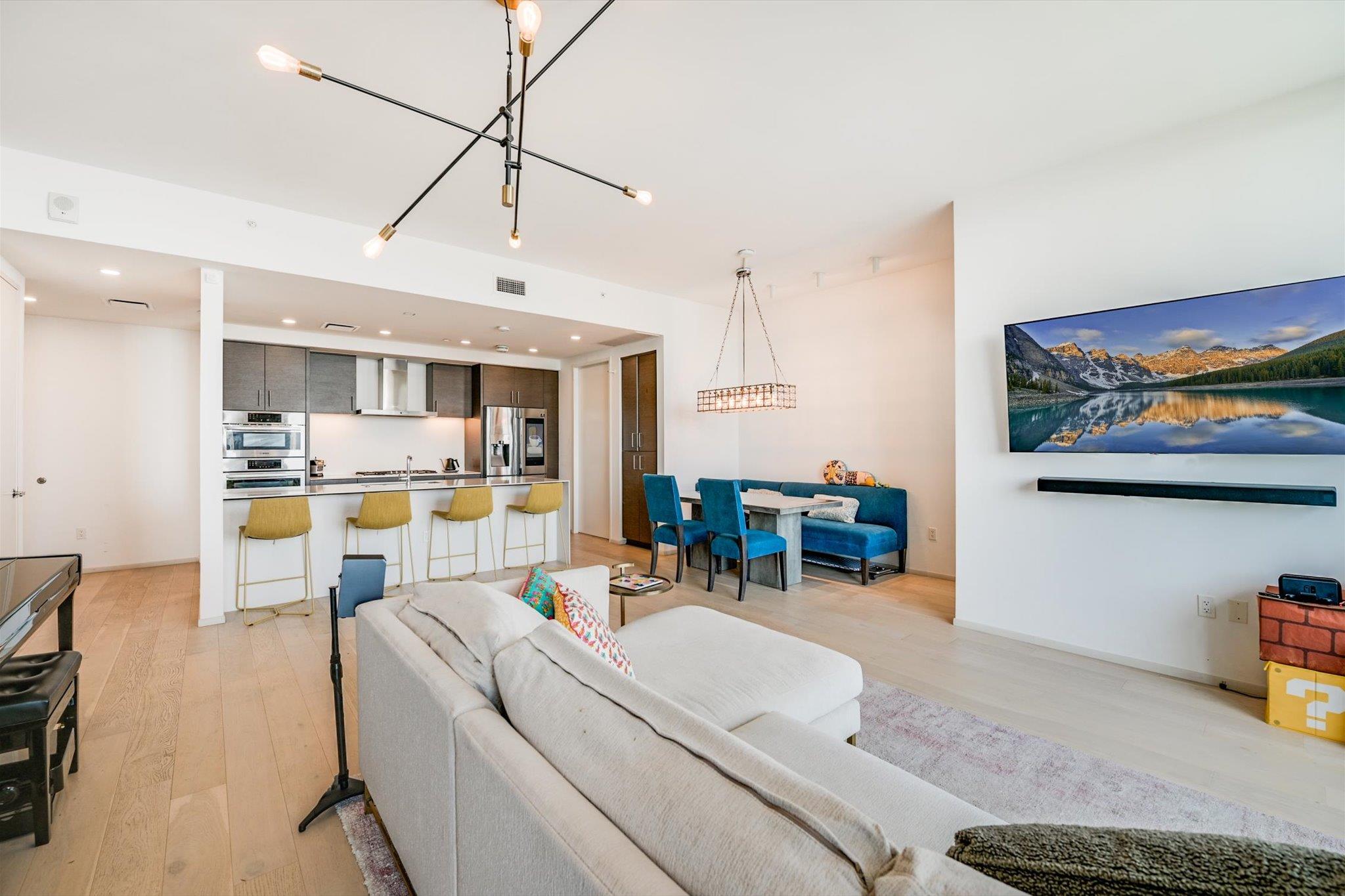 301 West Ave # 4002