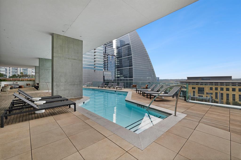 301 West Ave # 4603