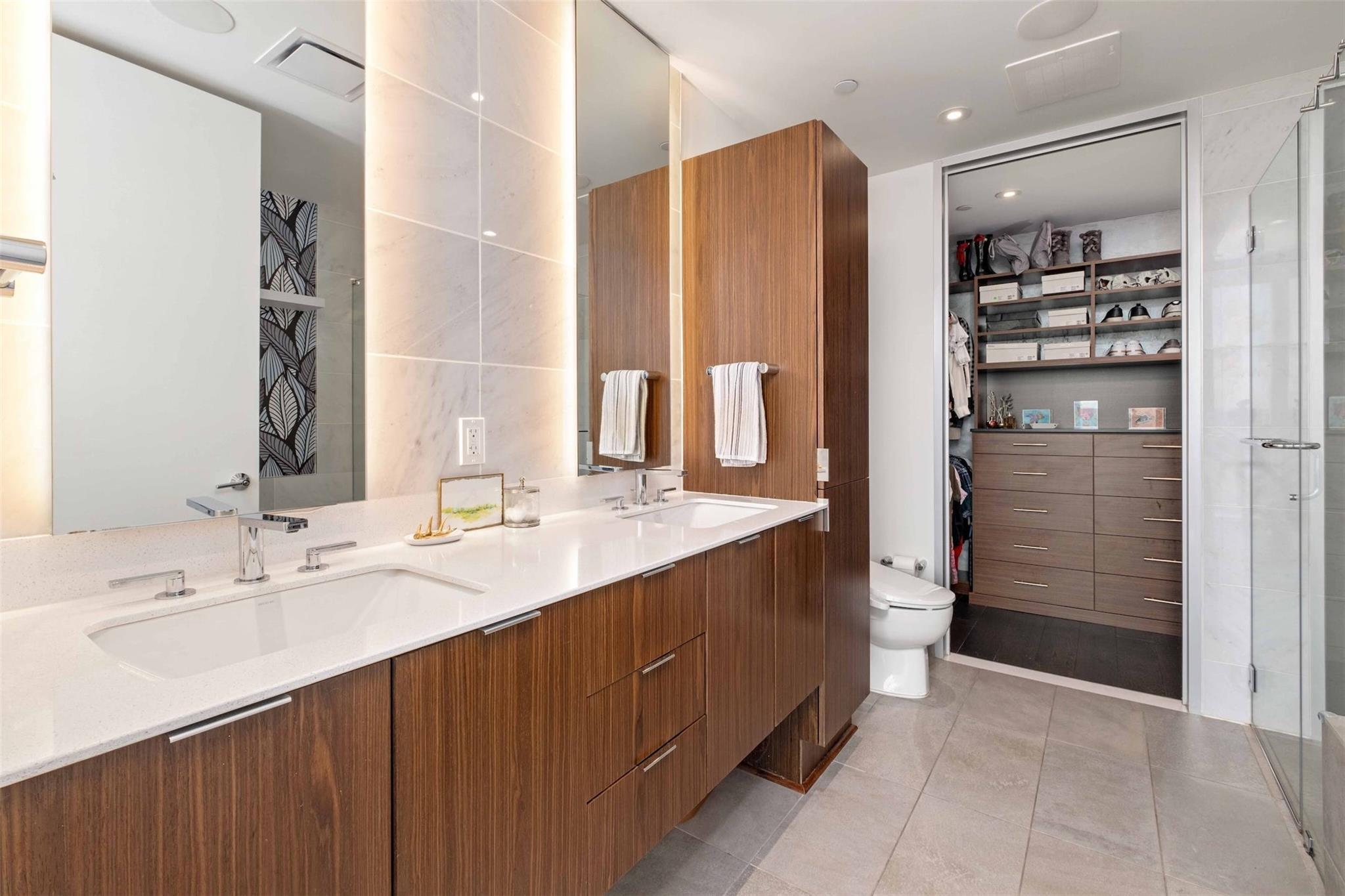 301 West Ave # 1807