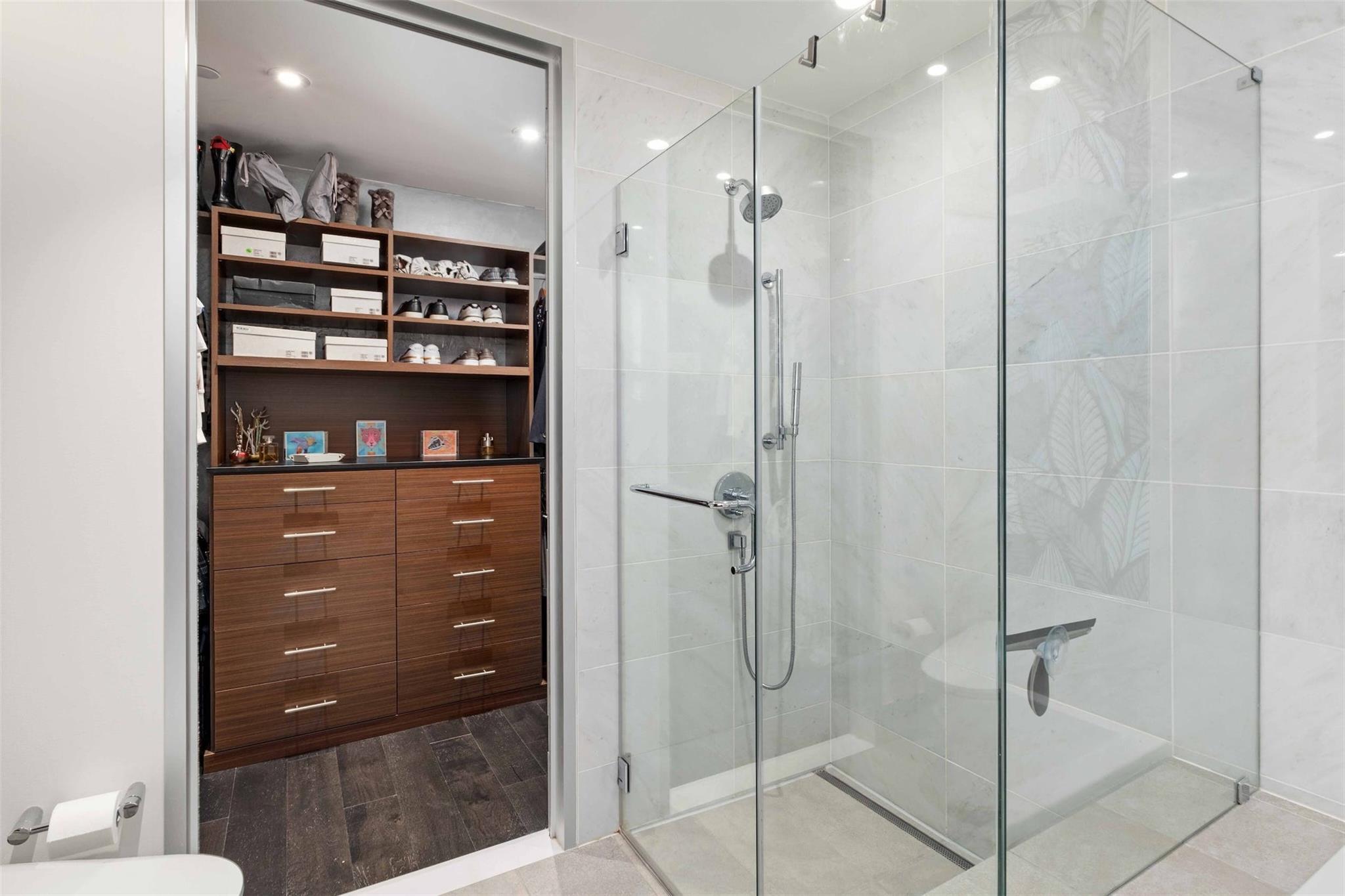 301 West Ave # 1807