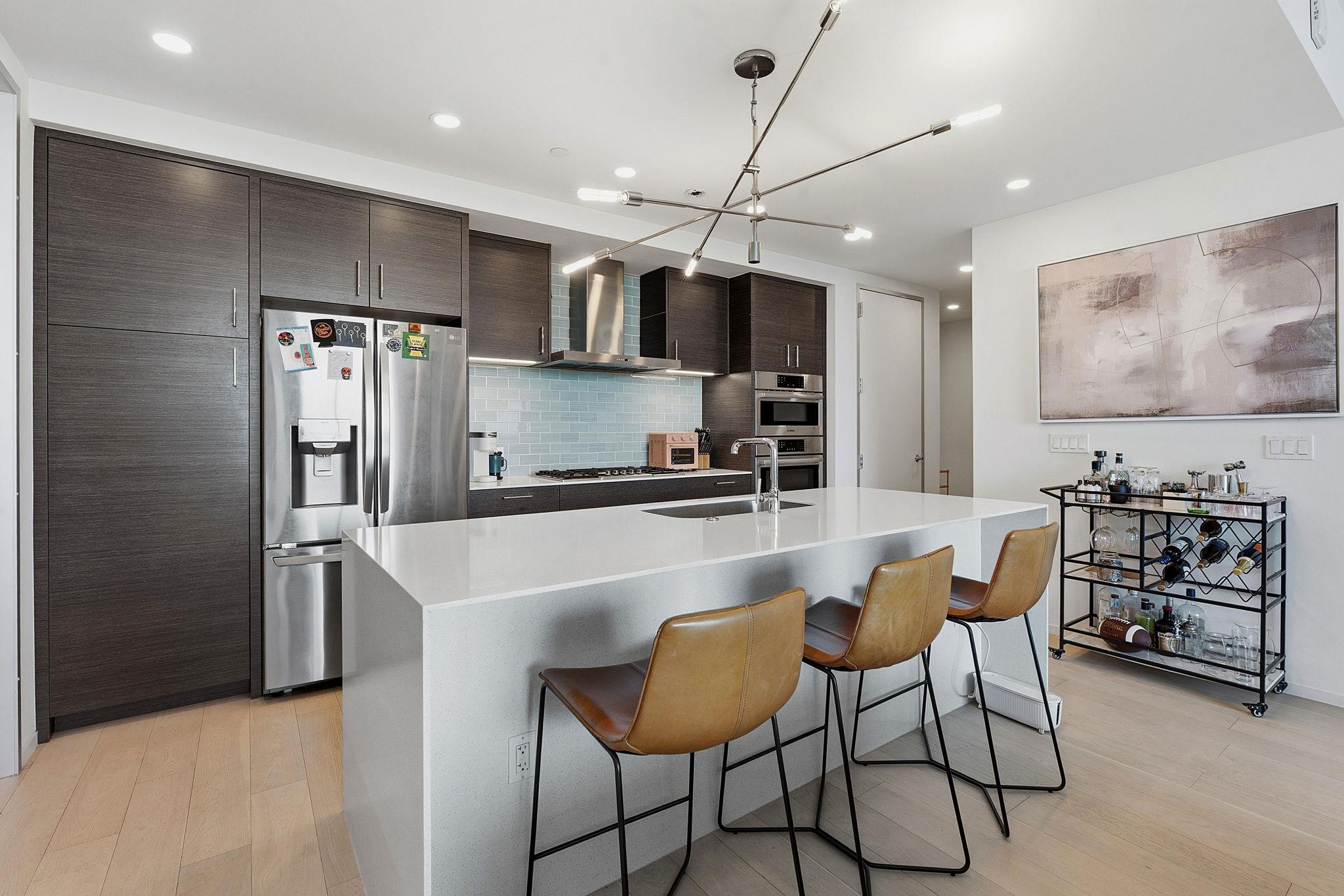 301 West Ave # 1907