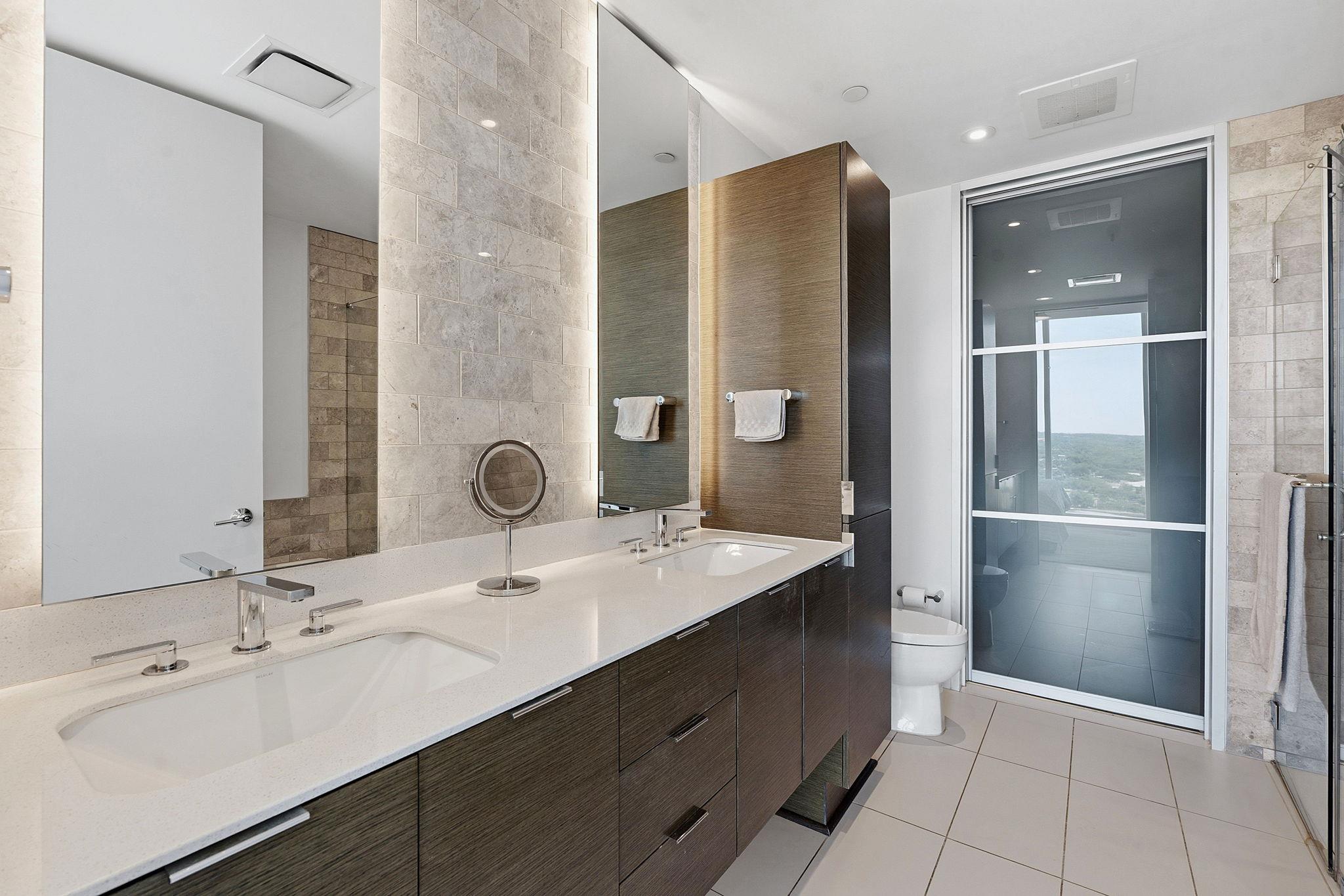 301 West Ave # 1907