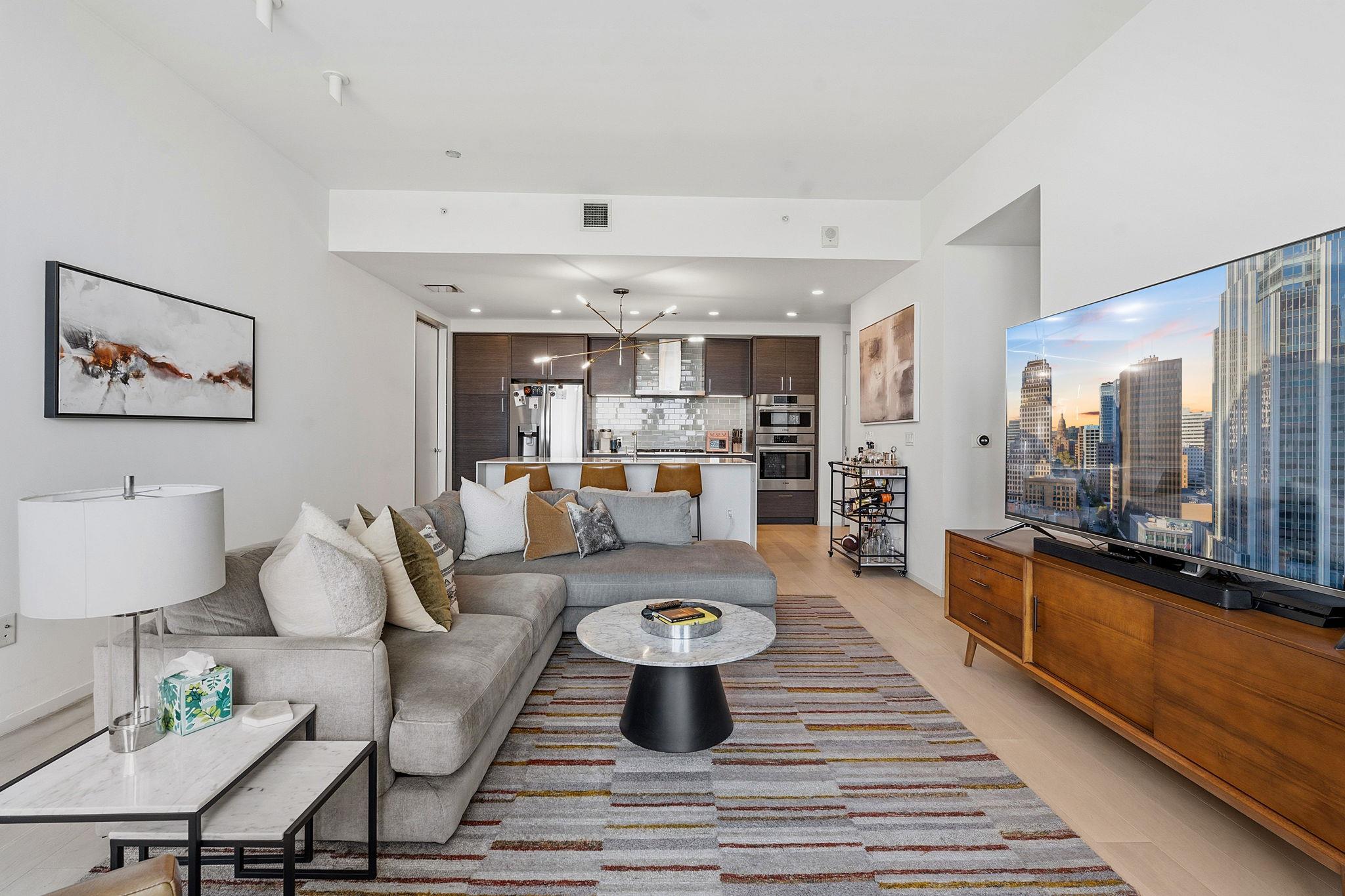 301 West Ave # 1907
