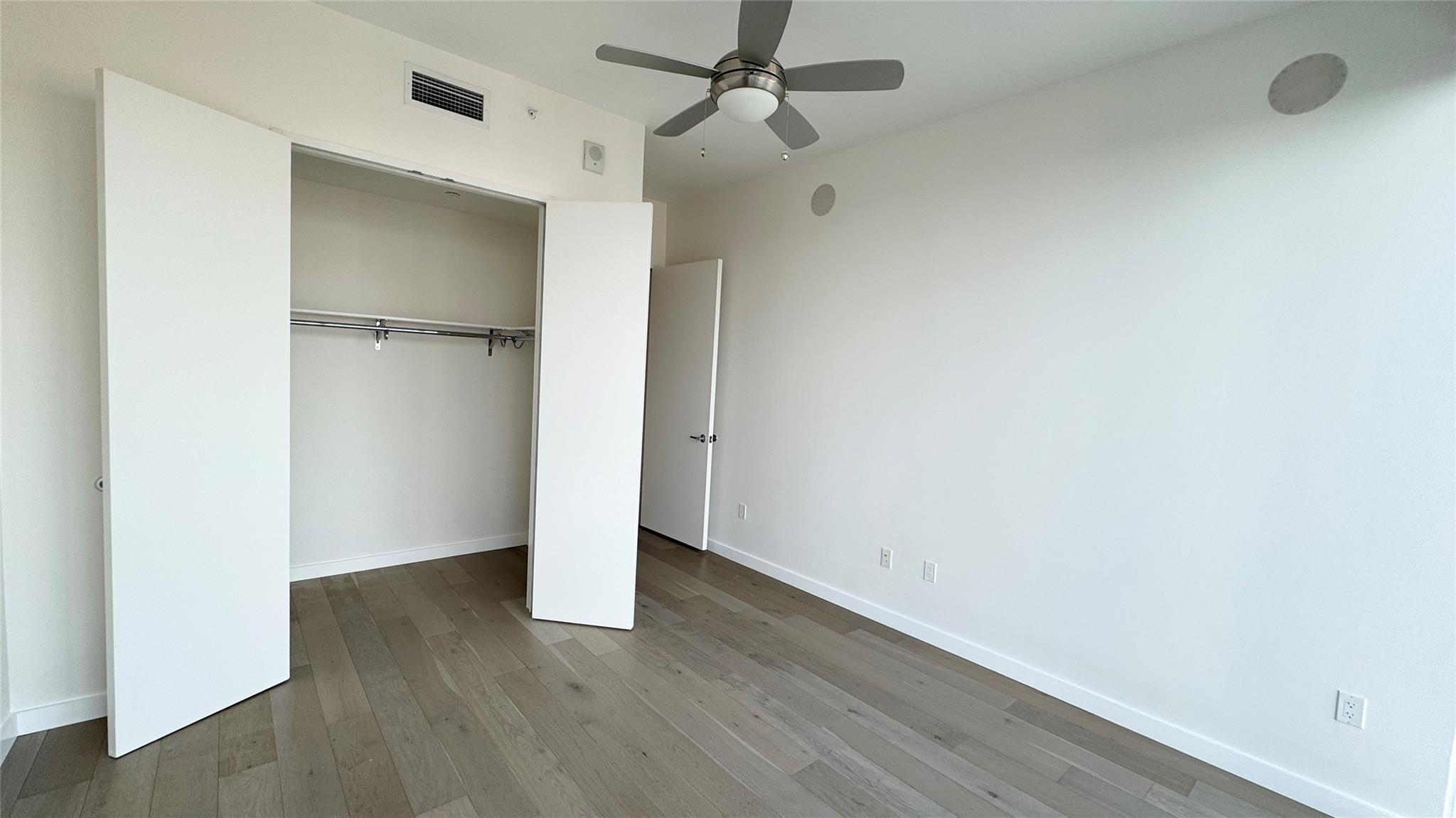 301 West Ave # 3604