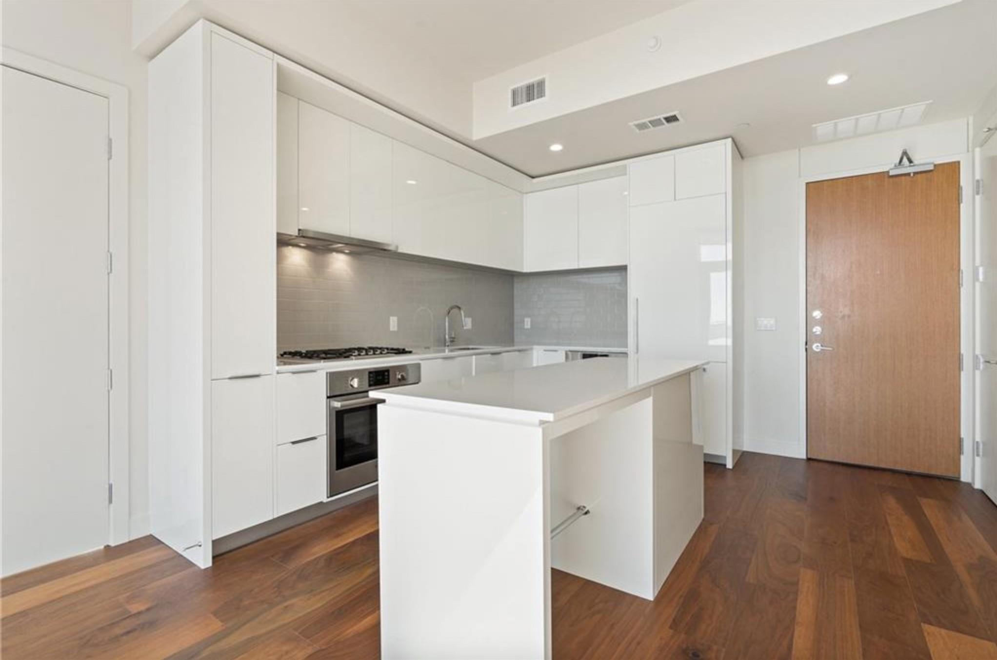 44 East Ave # 1509