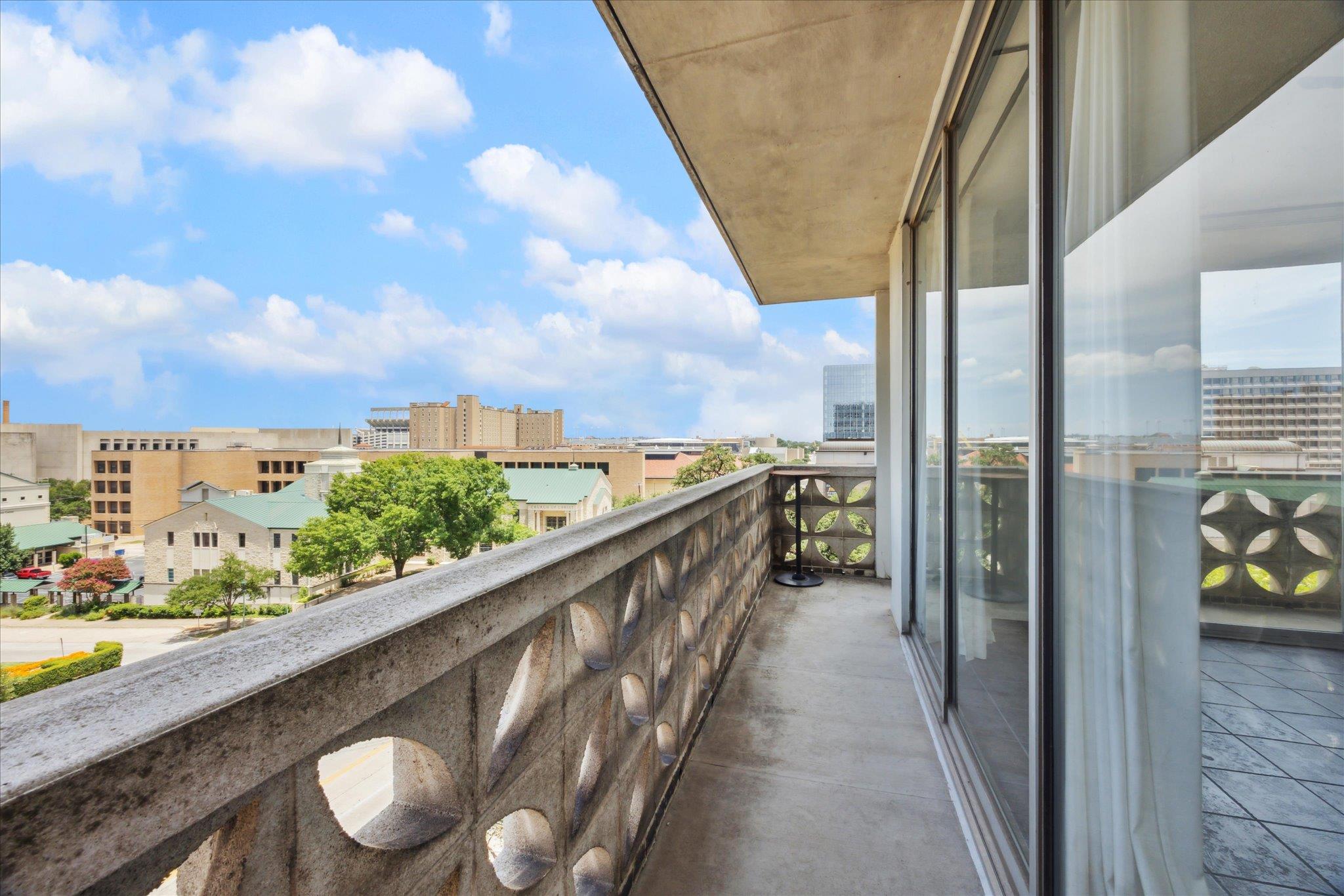 1801 Lavaca ST # 4D