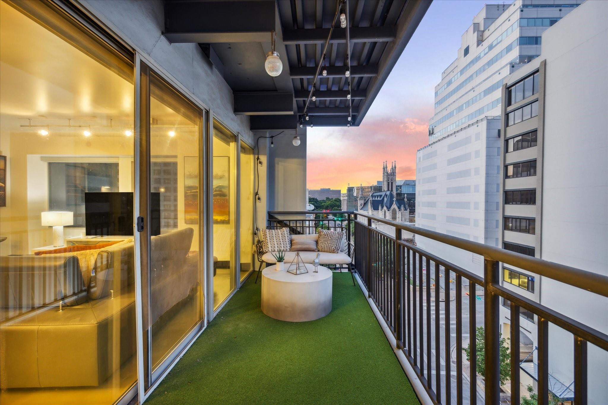 800 Brazos ST # 1007
