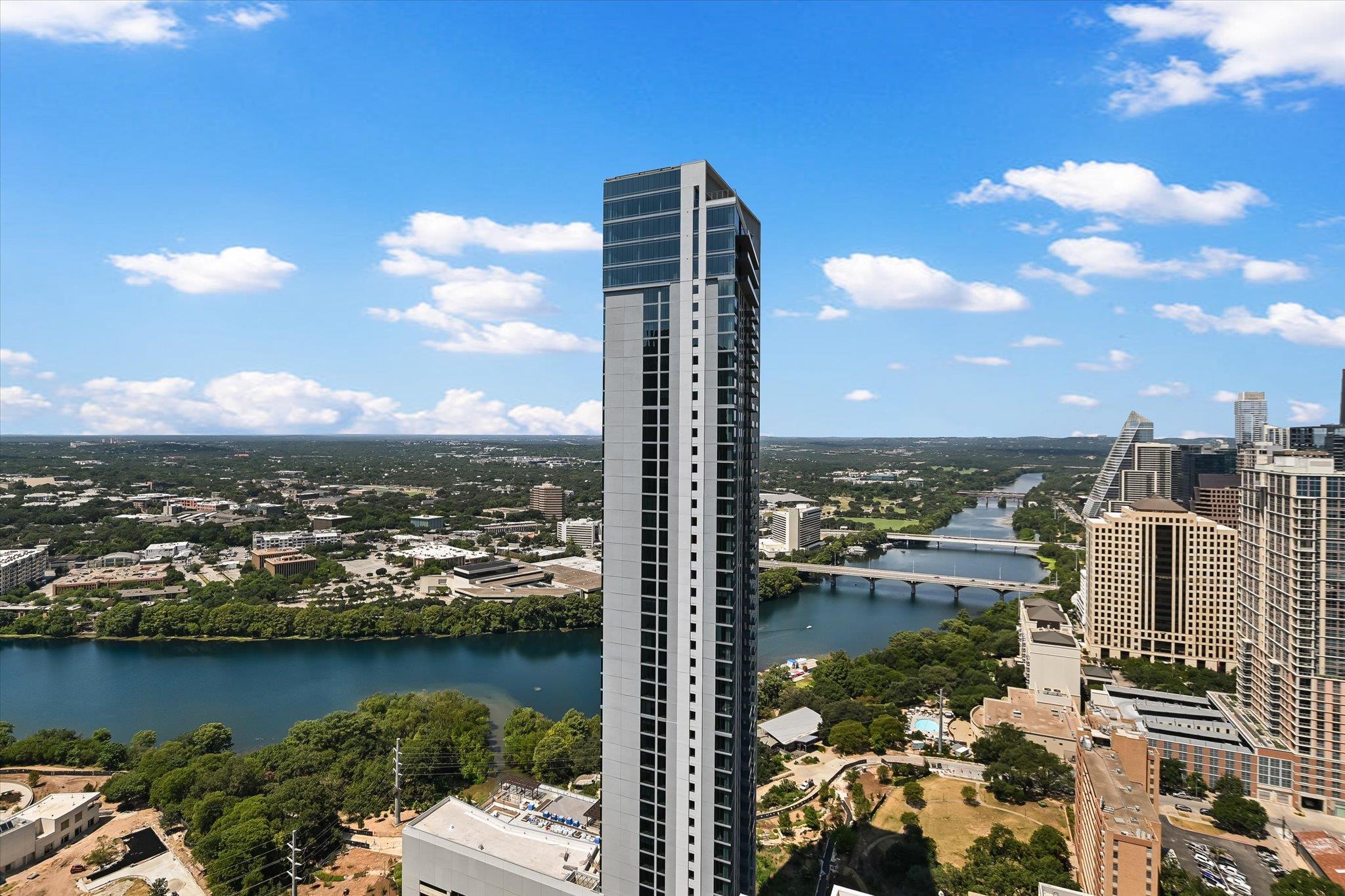 610 Davis ST # 3803